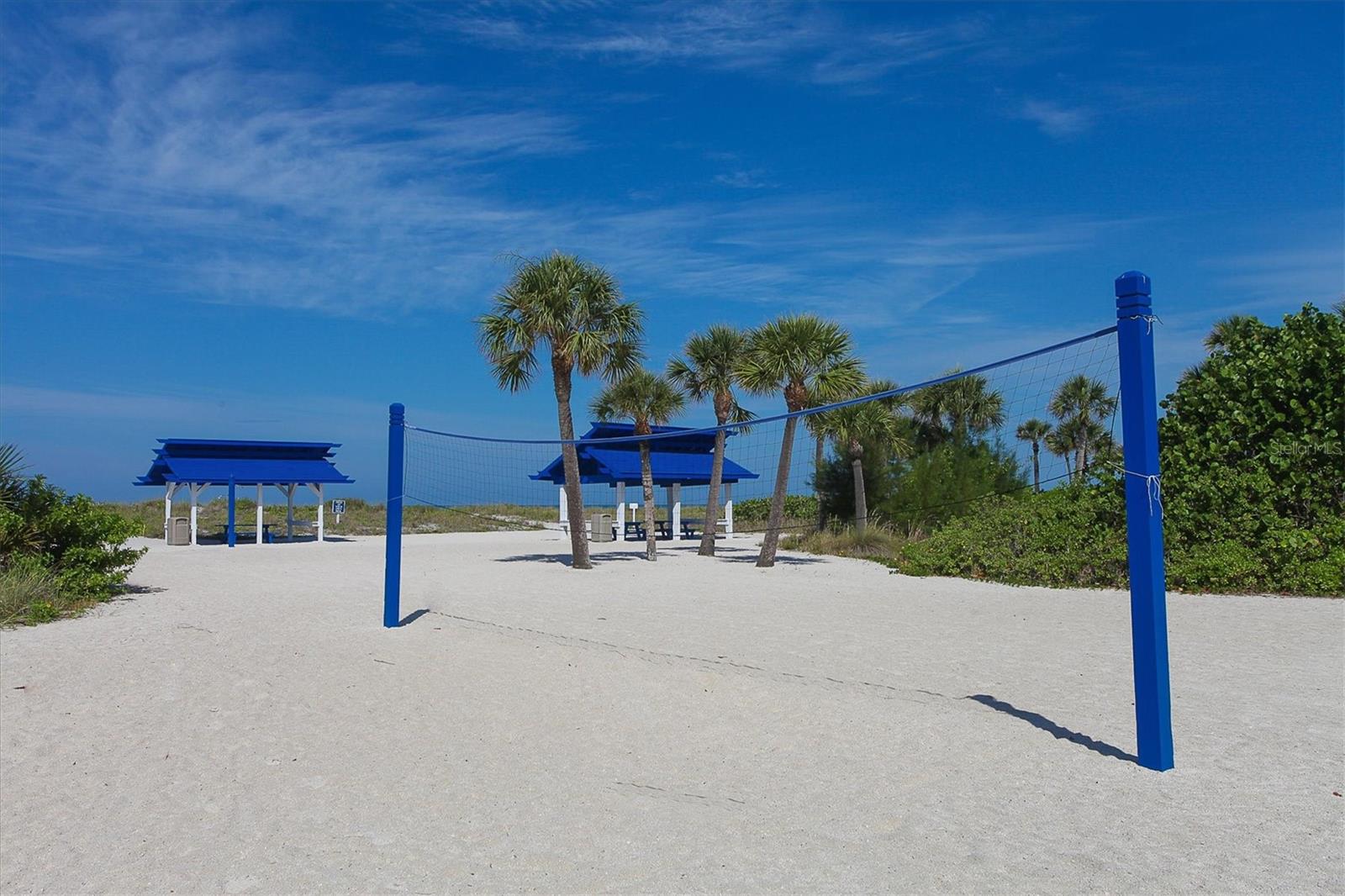 BAY ISLES - Residential