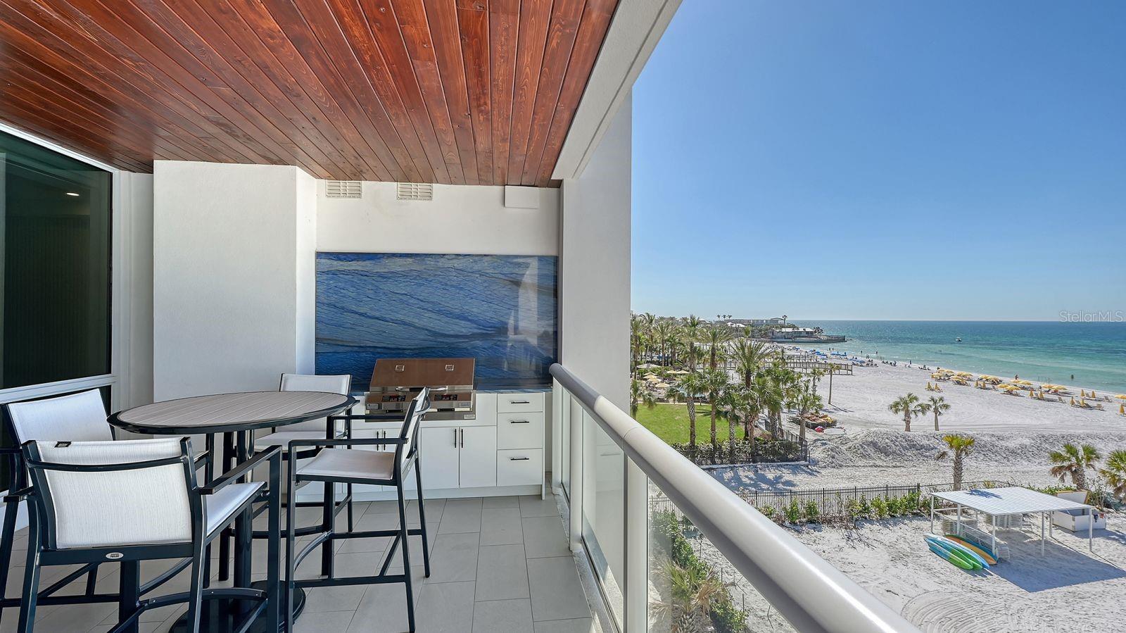 TEN35 SEASIDE - Residential