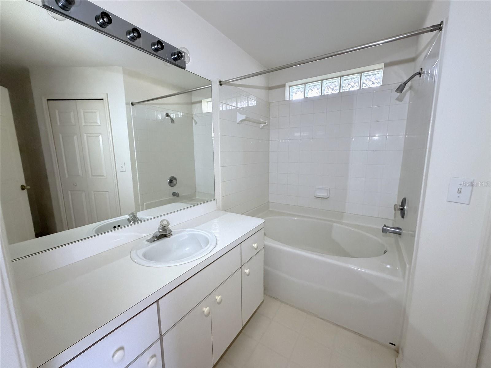BLOOMINGDALE RIDGE - Residential