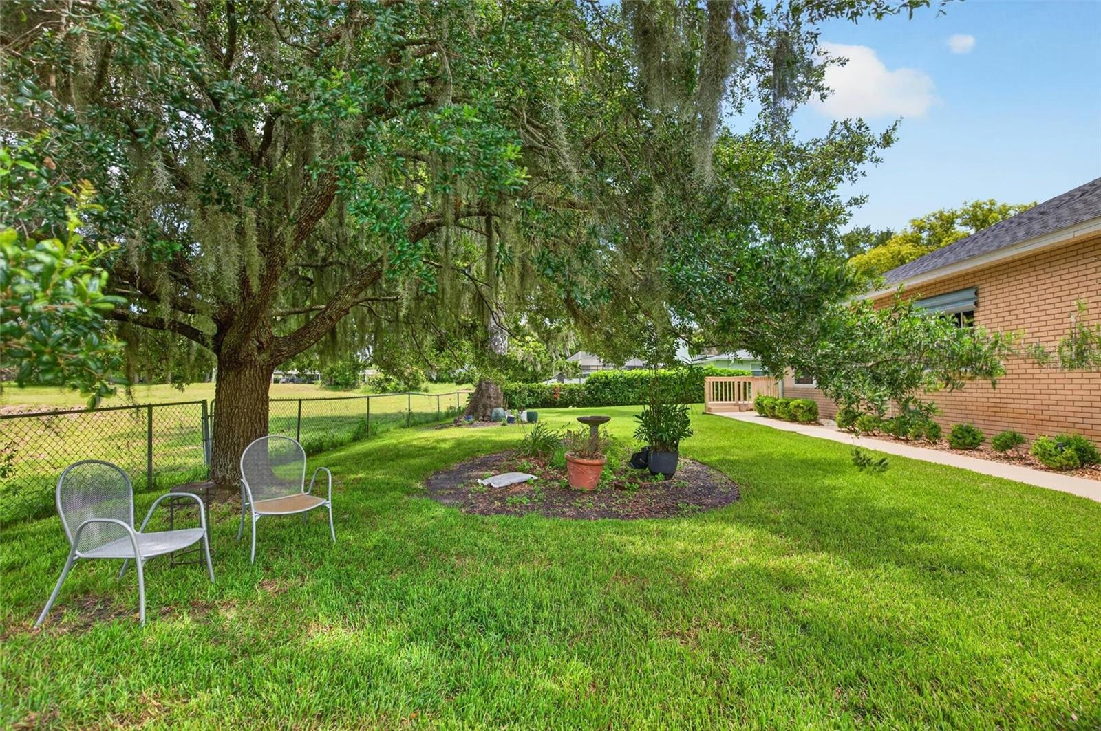 TOMOKA OAKS - Residential