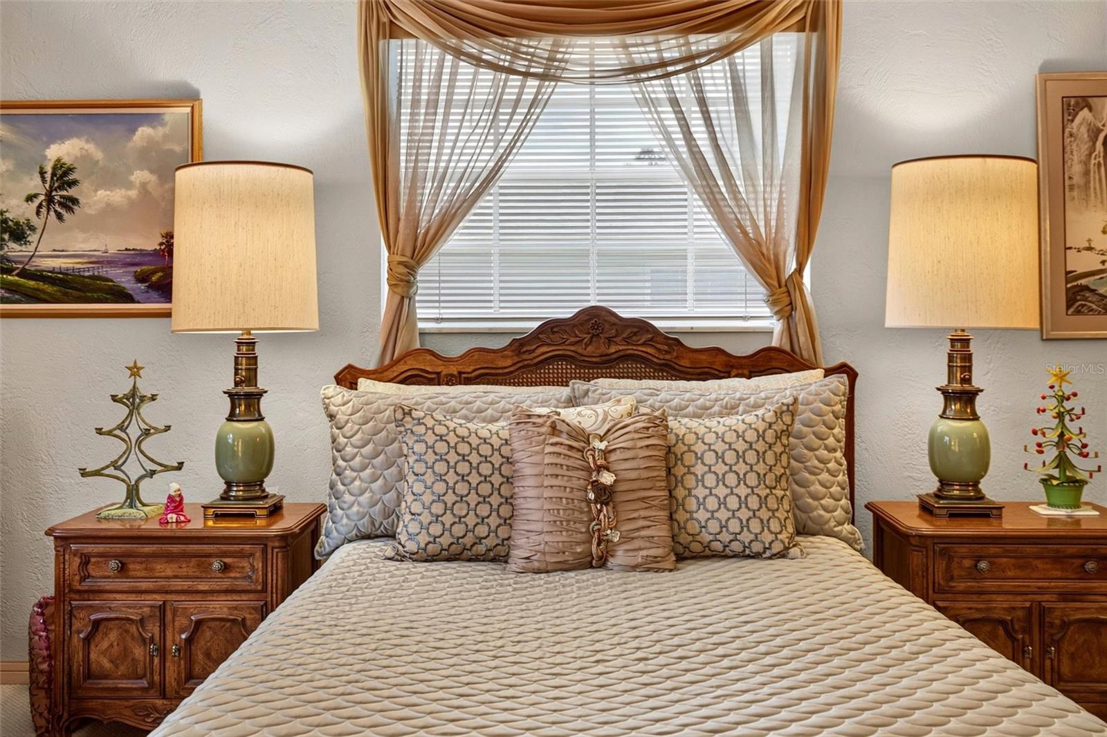 TOMOKA OAKS - Residential