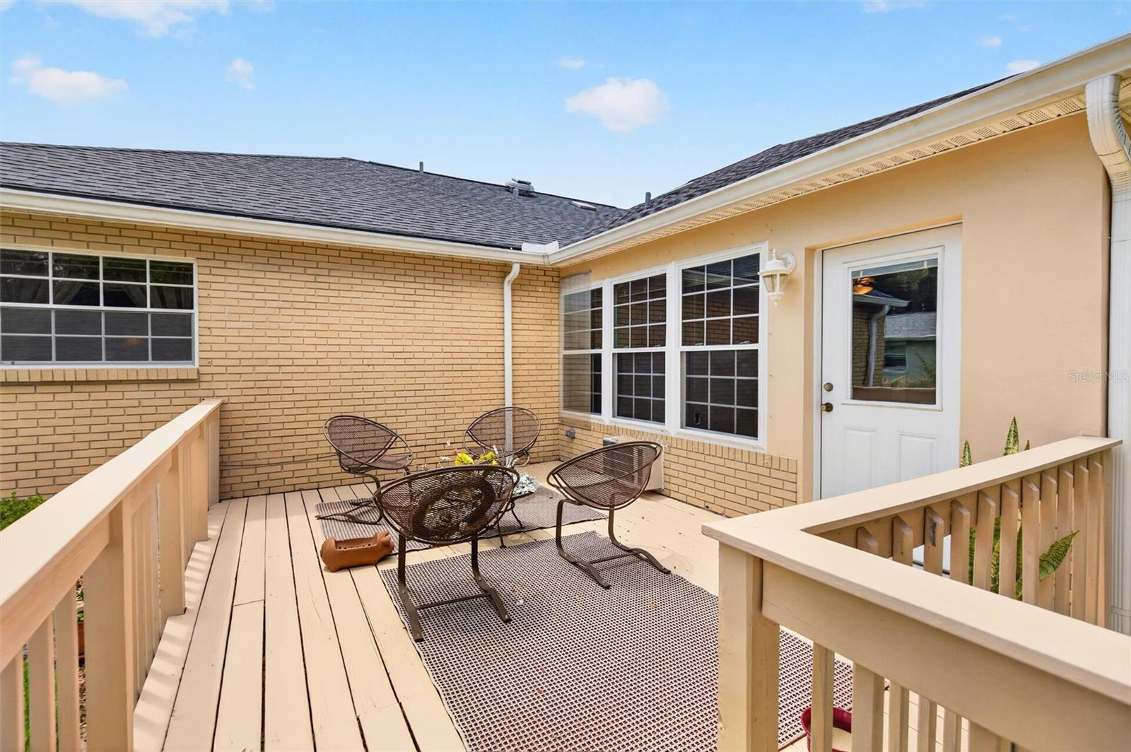 TOMOKA OAKS - Residential
