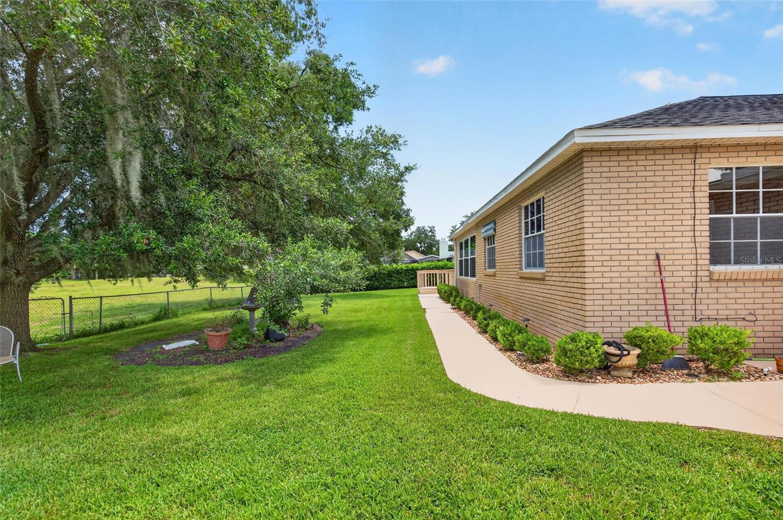 TOMOKA OAKS - Residential