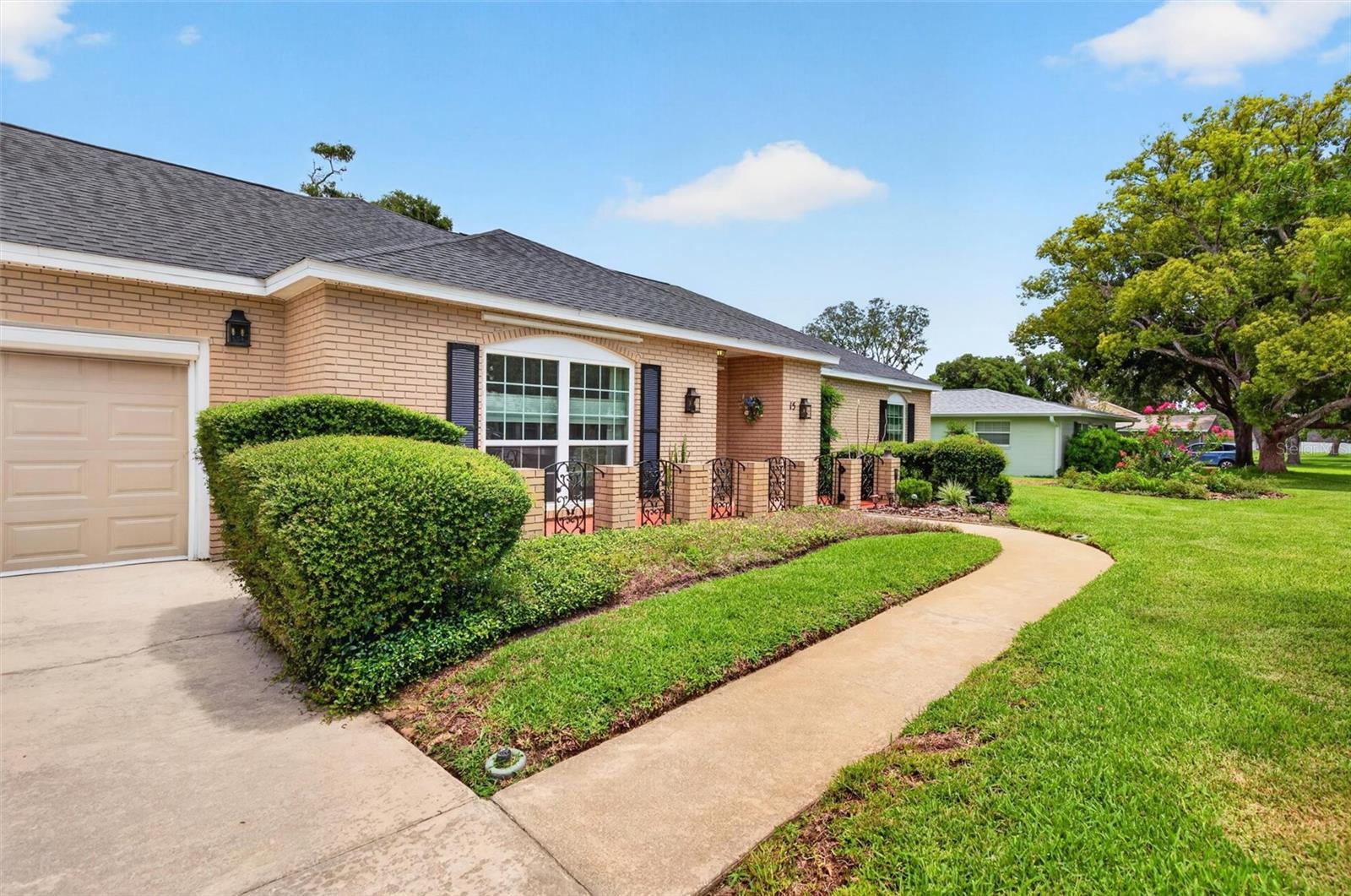 TOMOKA OAKS - Residential