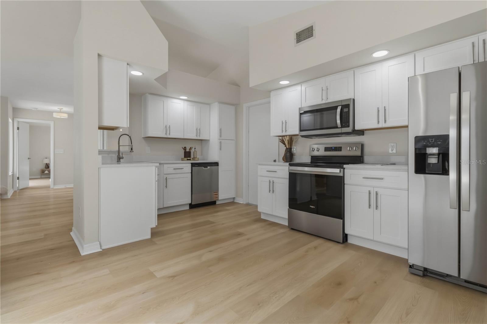 COUNTRY WALK AT SUNTREE STAGE 08 TR 64 PUD - Residential