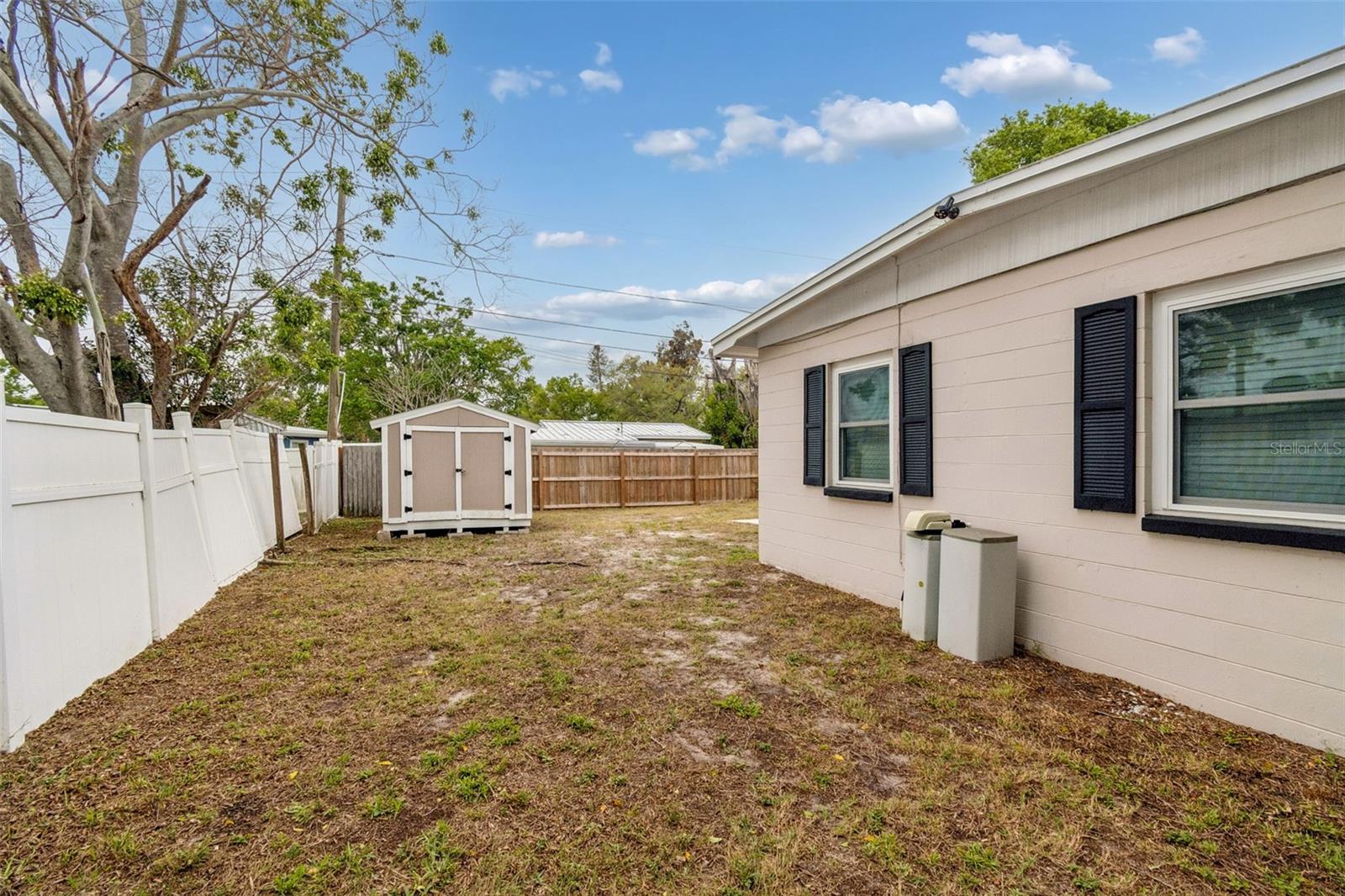 LEWIS ISLAND SEC 1 - Residential