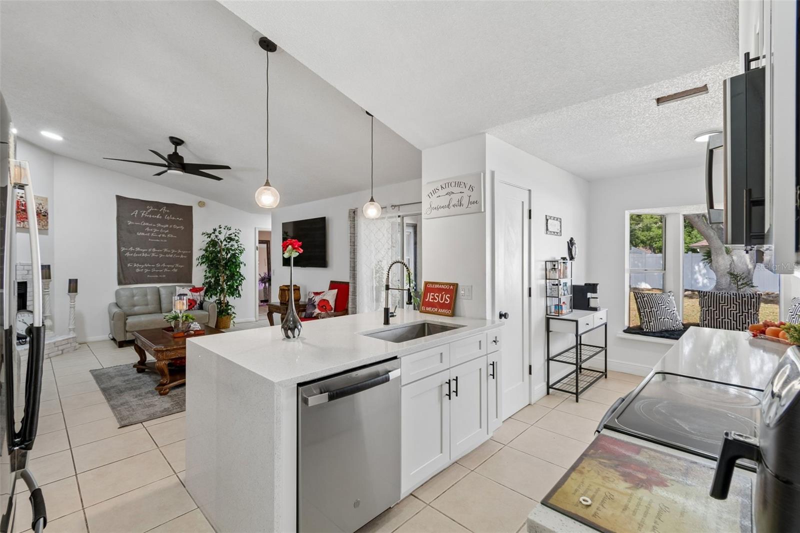 SHADOW RIDGE - Residential