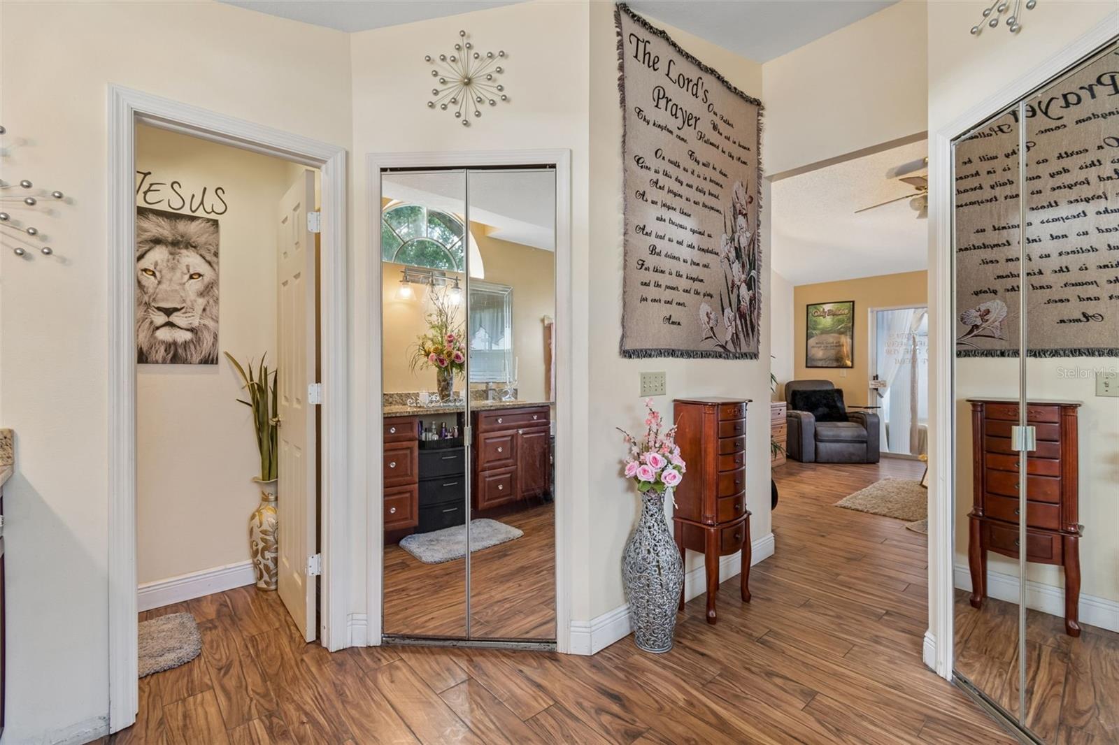 SHADOW RIDGE - Residential
