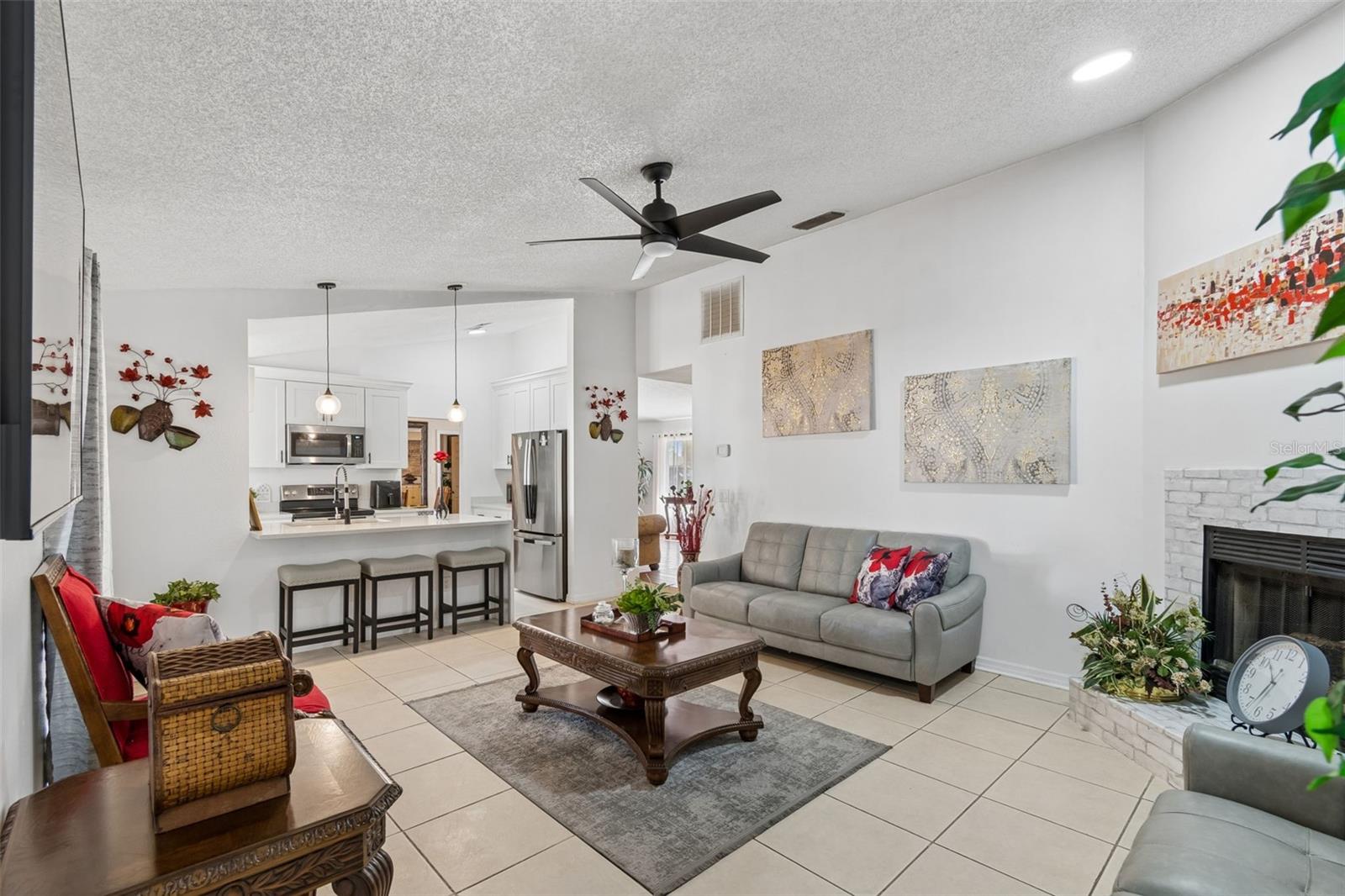 SHADOW RIDGE - Residential