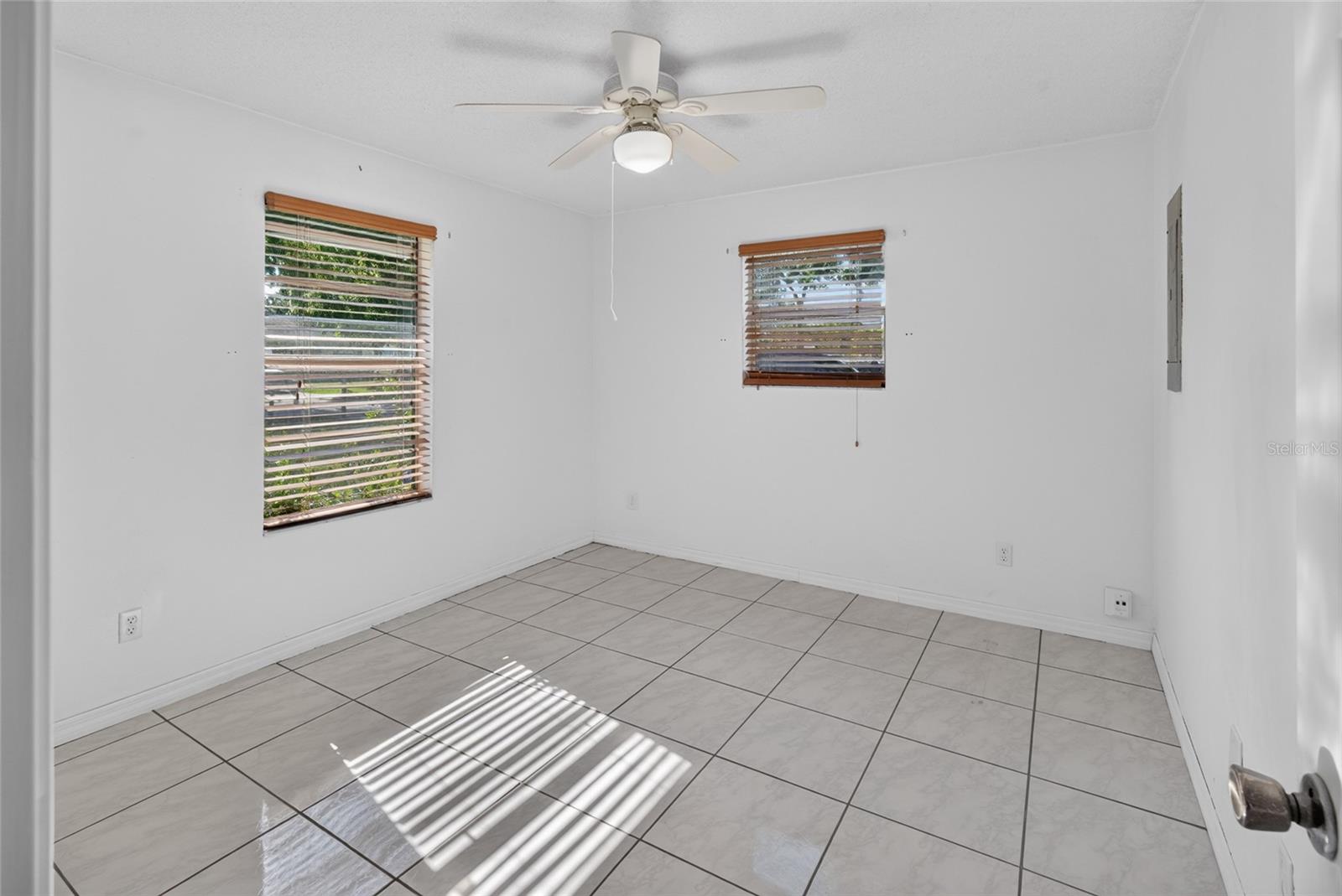 FLORIDA SHORES 01 - Residential