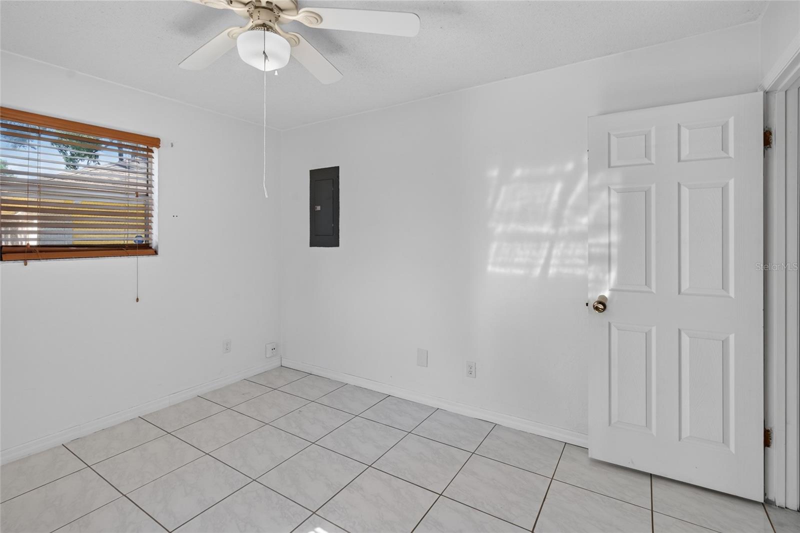 FLORIDA SHORES 01 - Residential