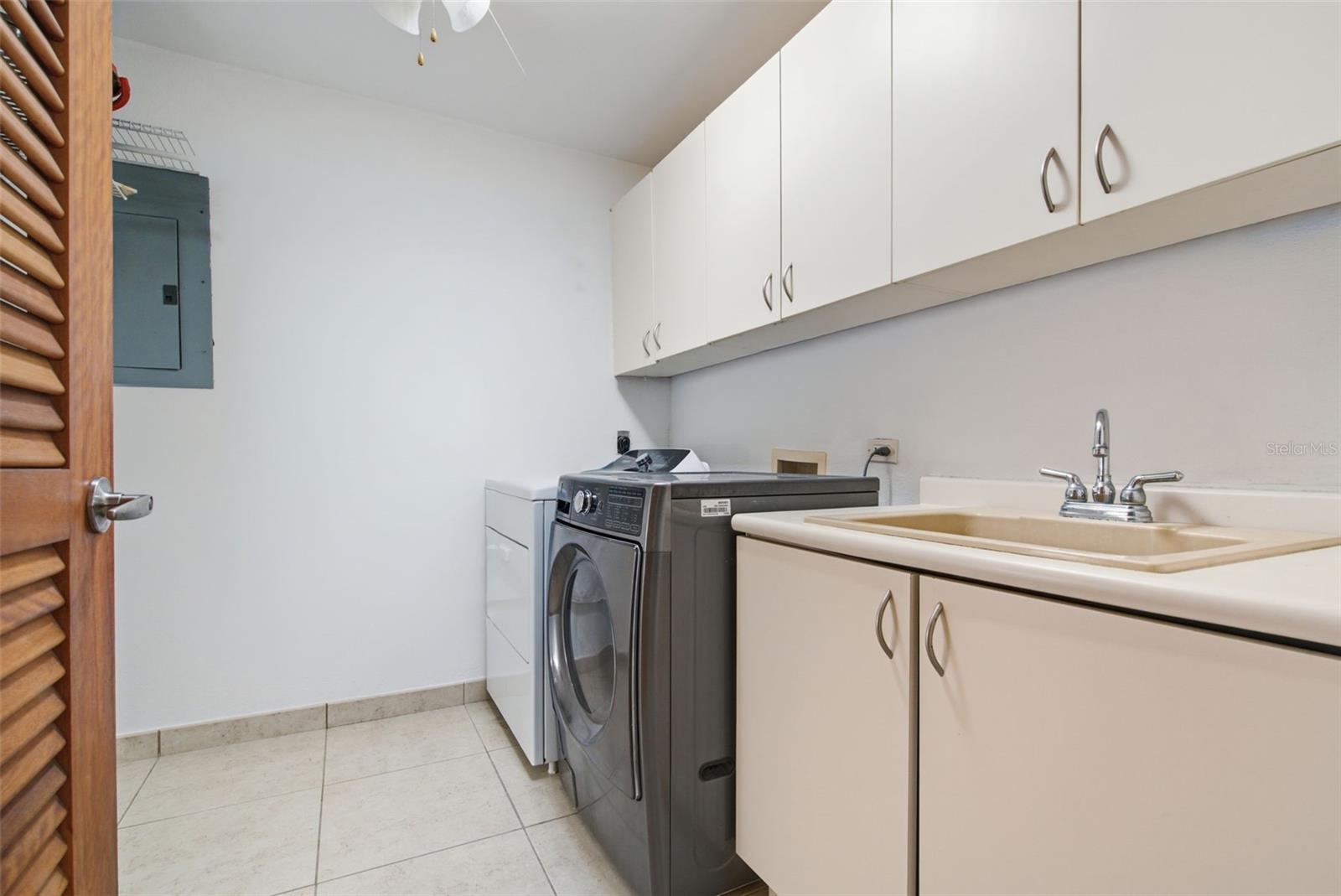 SABANERA DORADO - Residential