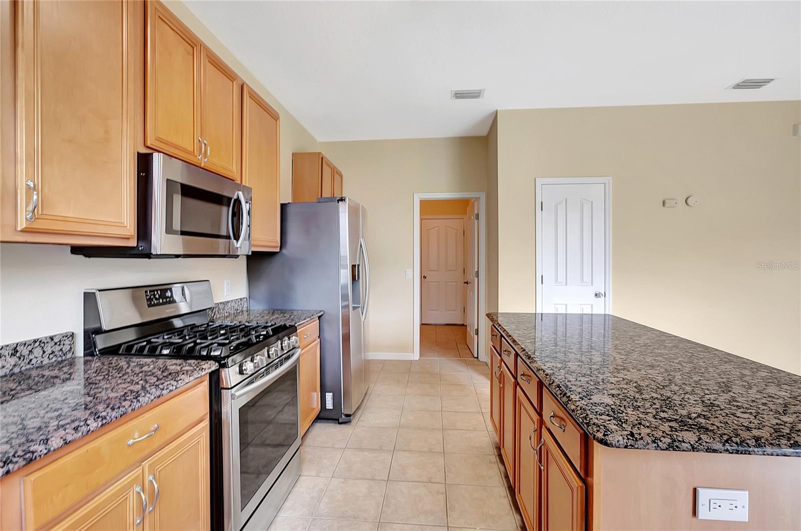 LAKE ST CHARLES UNITS 13 & 14 - Residential Lease