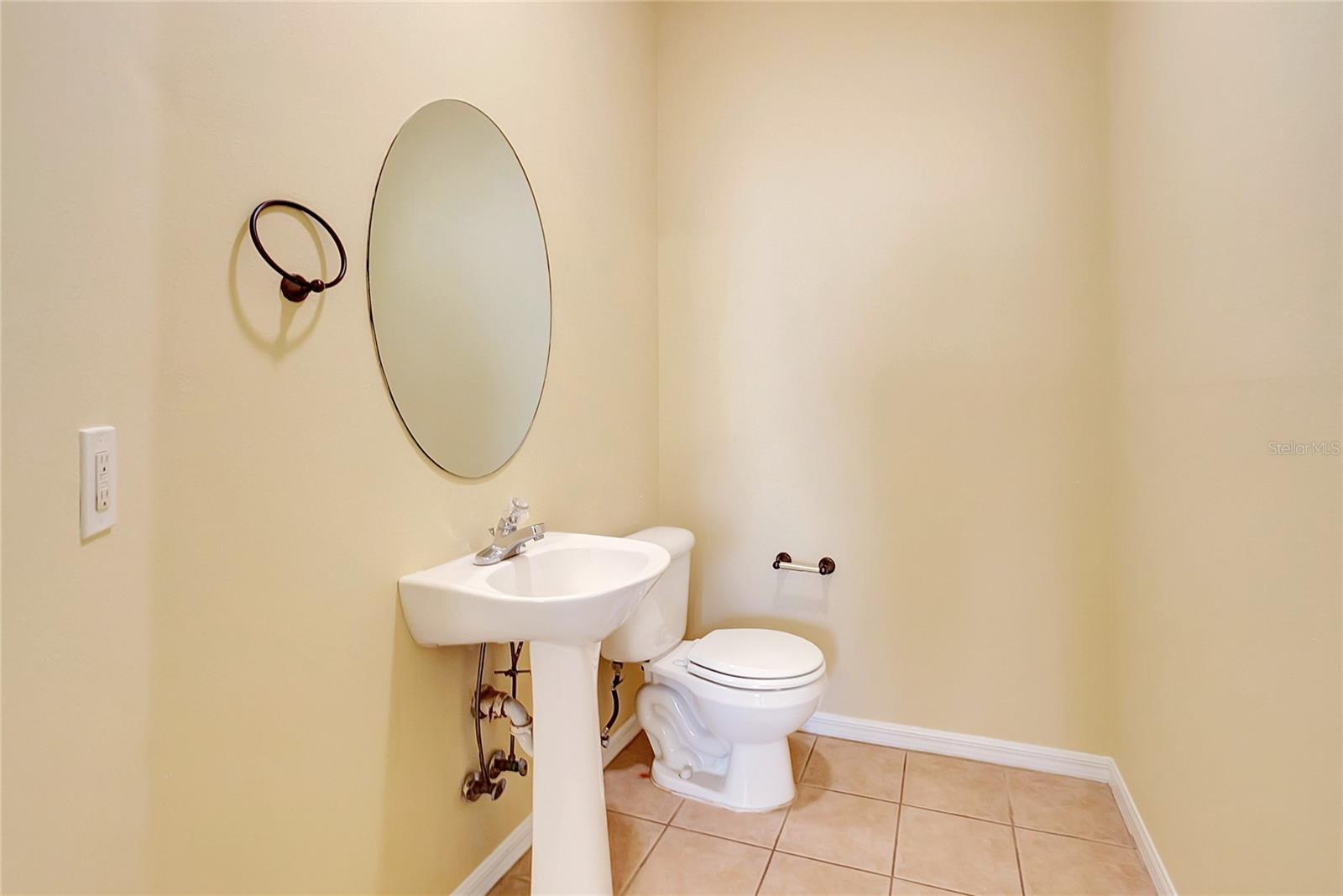LAKE ST CHARLES UNITS 13 & 14 - Residential Lease