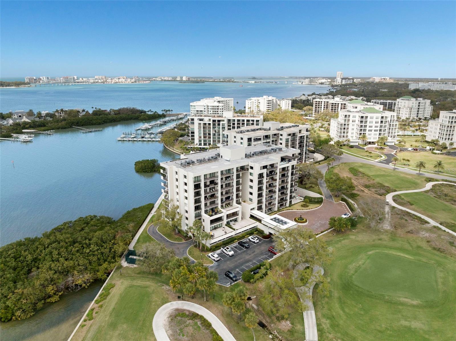 BELLEVIEW BILTMORE VILLAS S GARDEN 4 - Residential