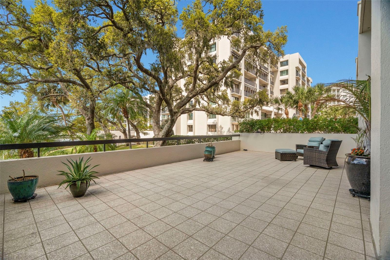 BELLEVIEW BILTMORE VILLAS S GARDEN 4 - Residential
