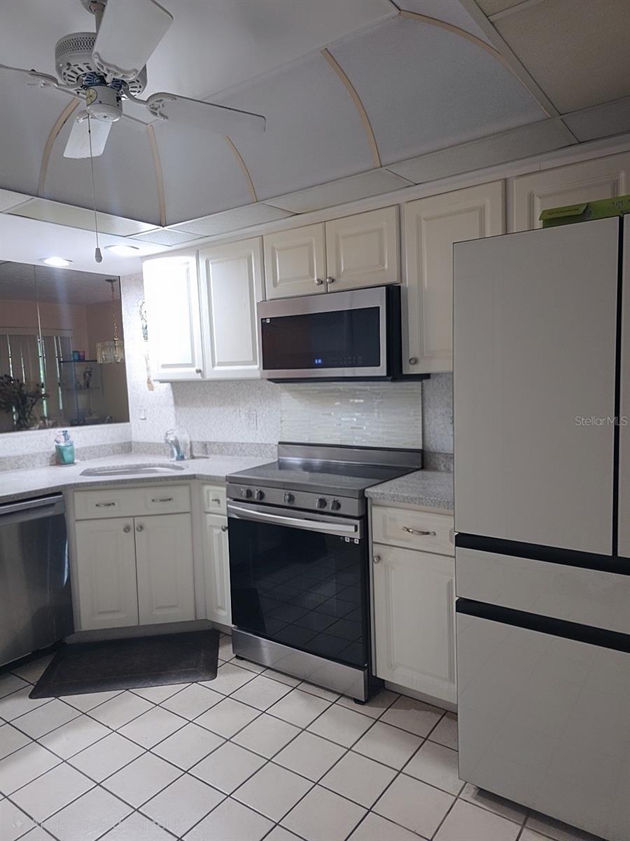 MONACO GARDENS UNIT ONE - Residential