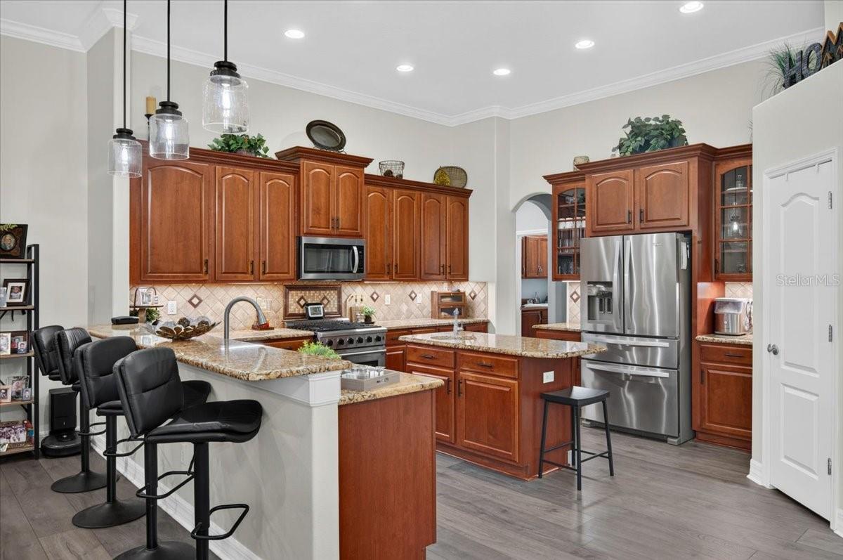 IVY LAKE ESTATES - Residential