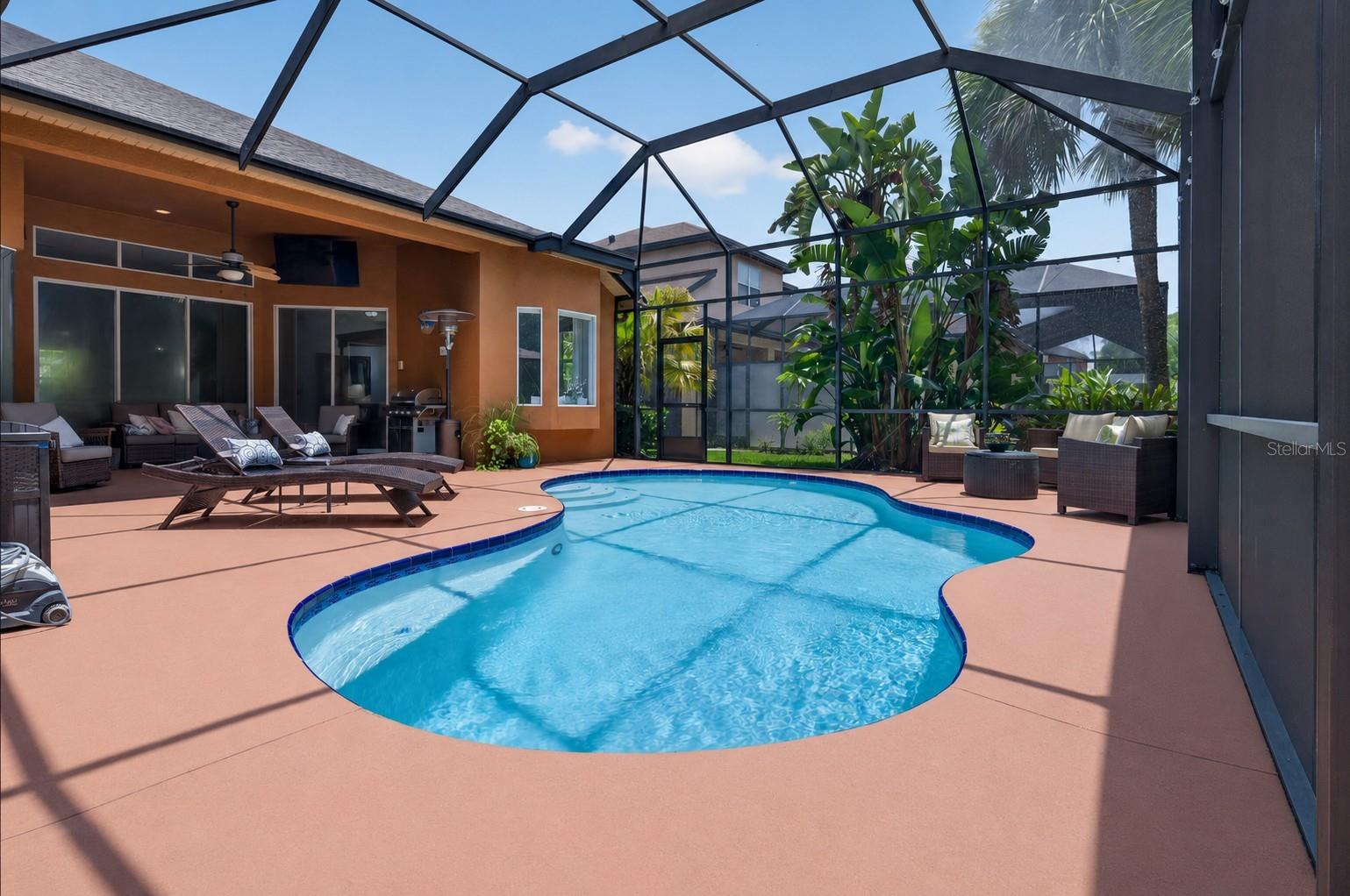 IVY LAKE ESTATES - Residential