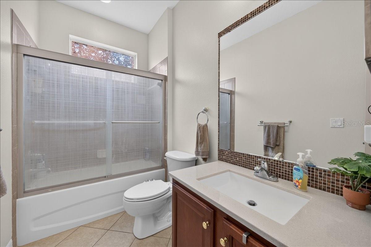 IVY LAKE ESTATES - Residential