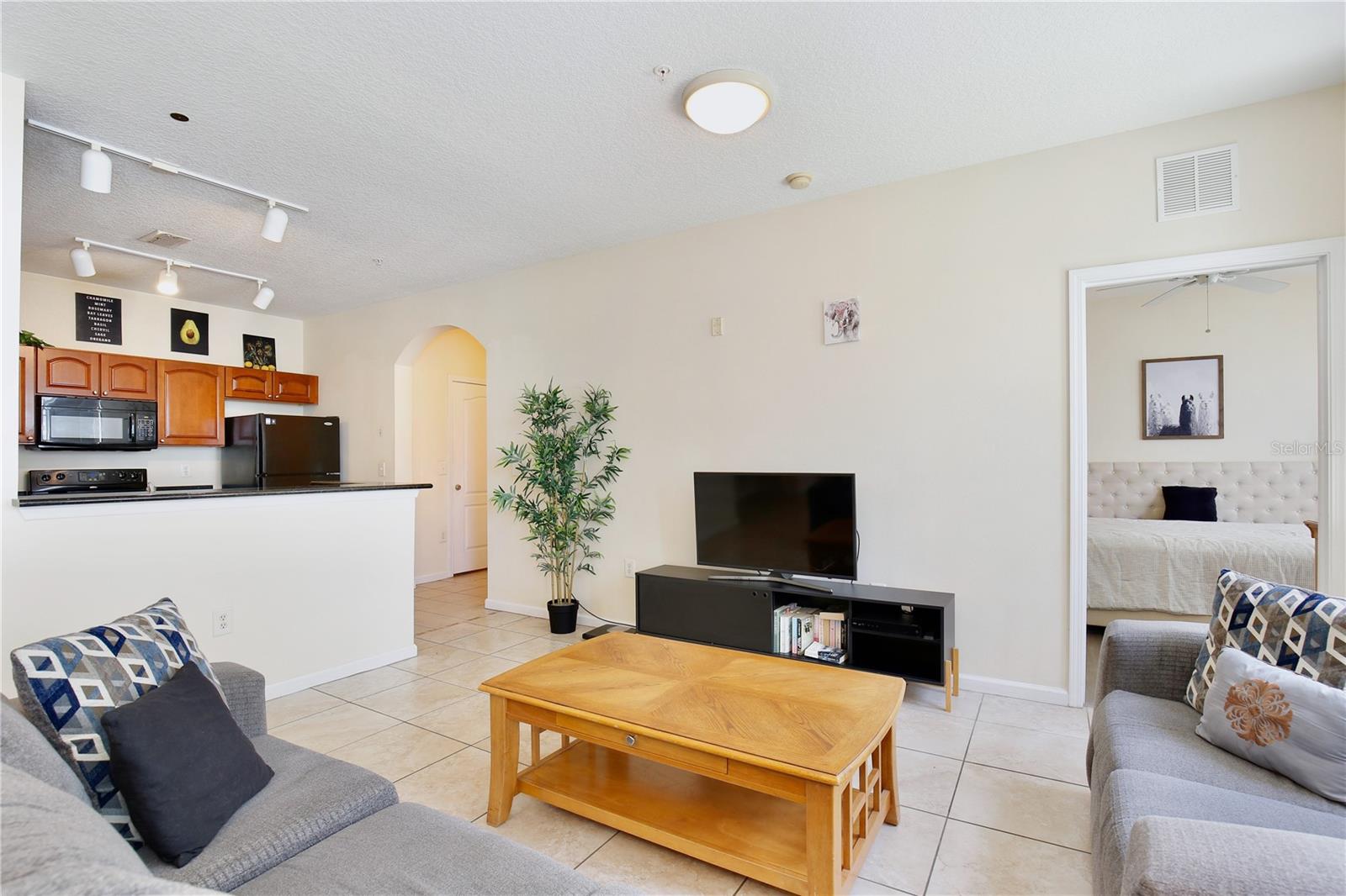 CANE ISLAND CONDO - Residential