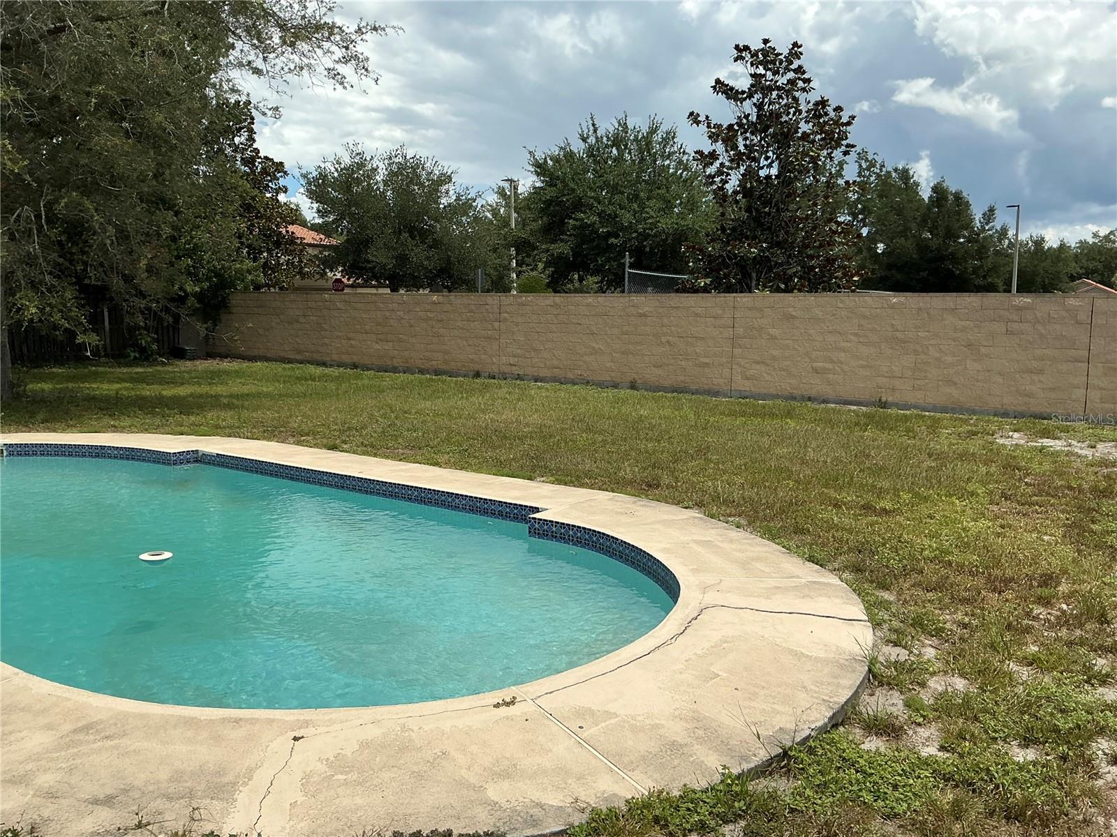 SAND LAKE HILLS SEC 04 - Residential