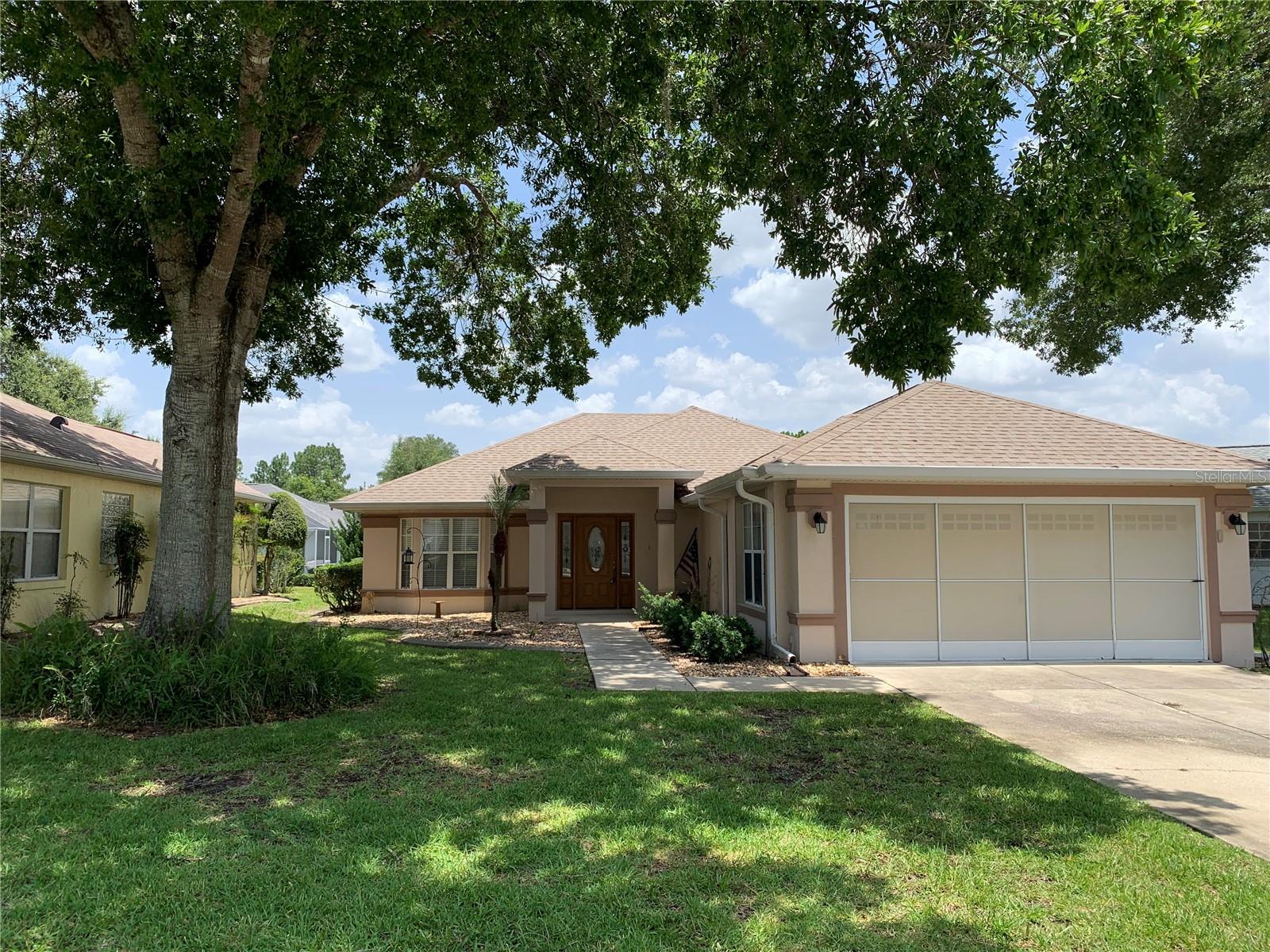 OAK RUN LAUREL OAKS - Residential