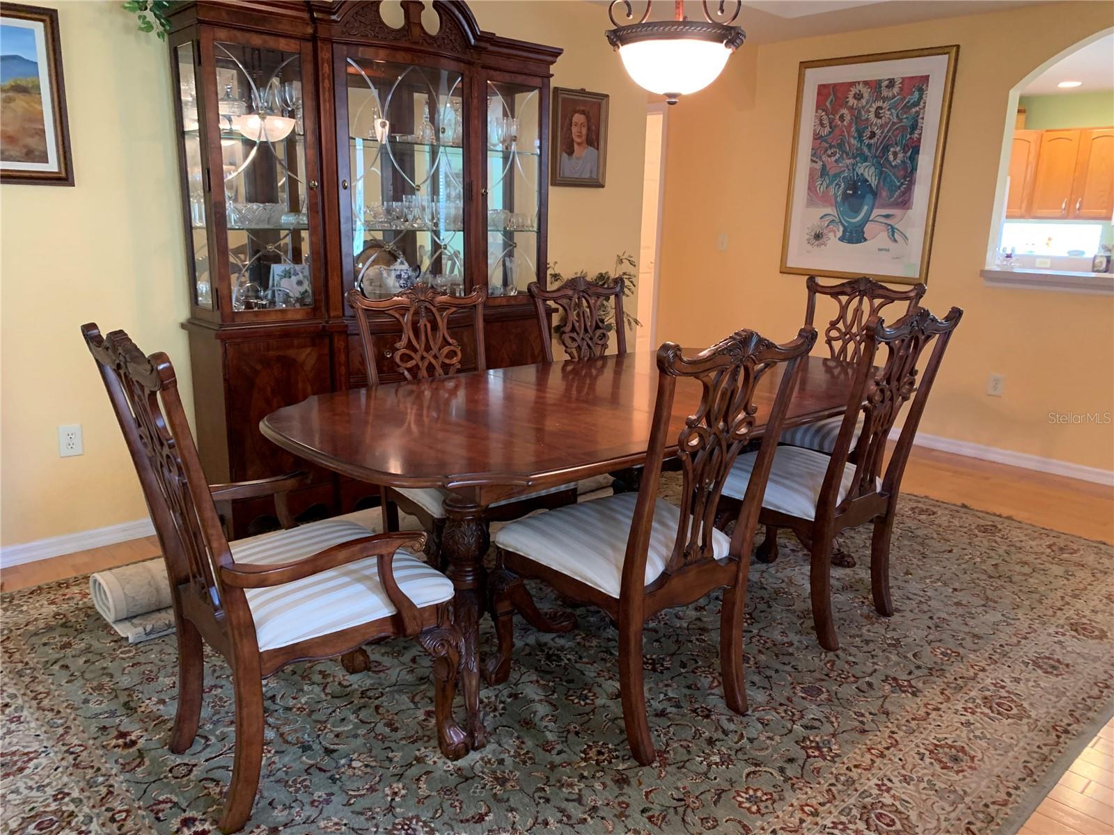 OAK RUN LAUREL OAKS - Residential