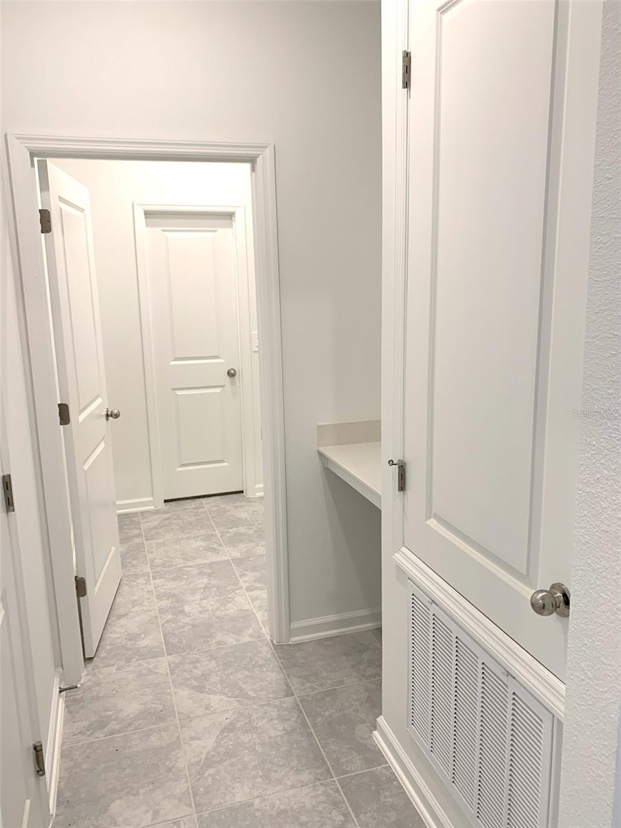 KNIGHTSBRIDGE - Residential