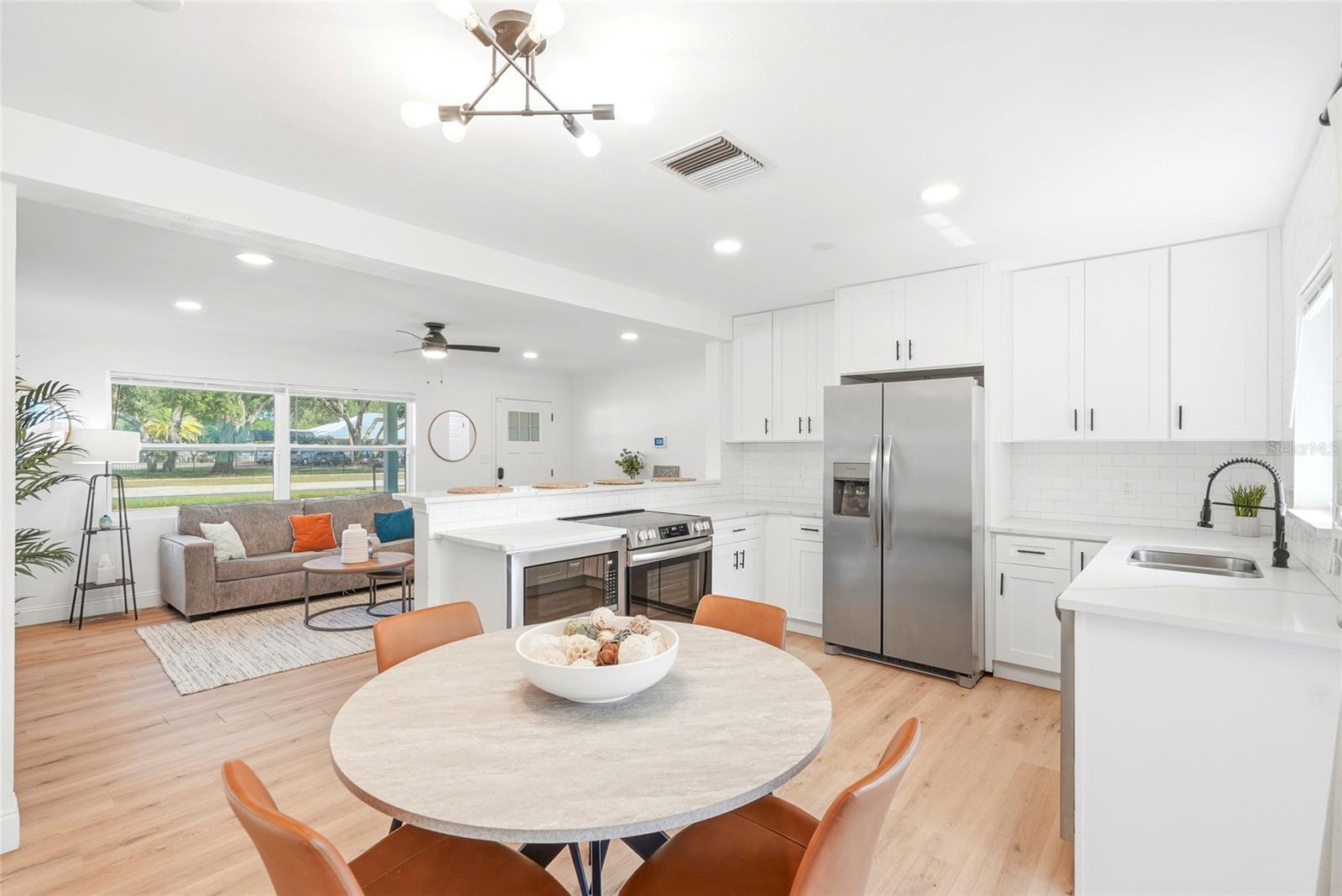 LAKE CITRUS ESTATES - Residential