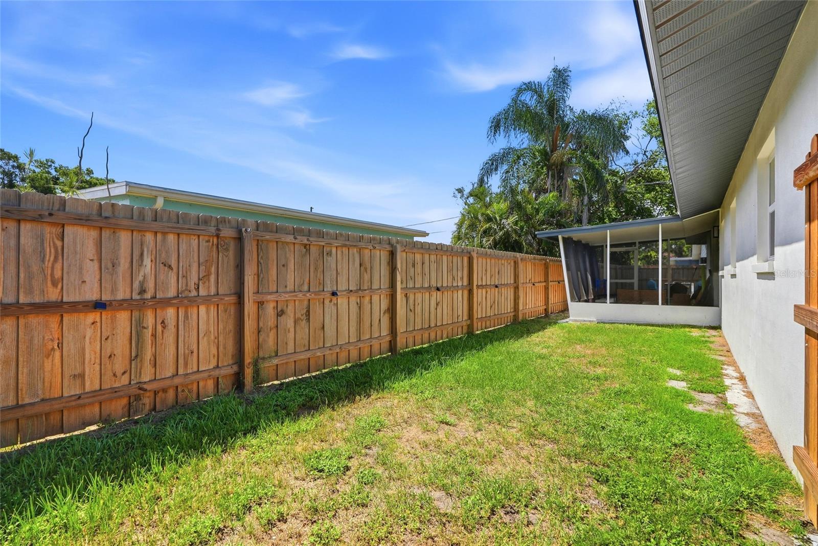 LAKE CITRUS ESTATES - Residential