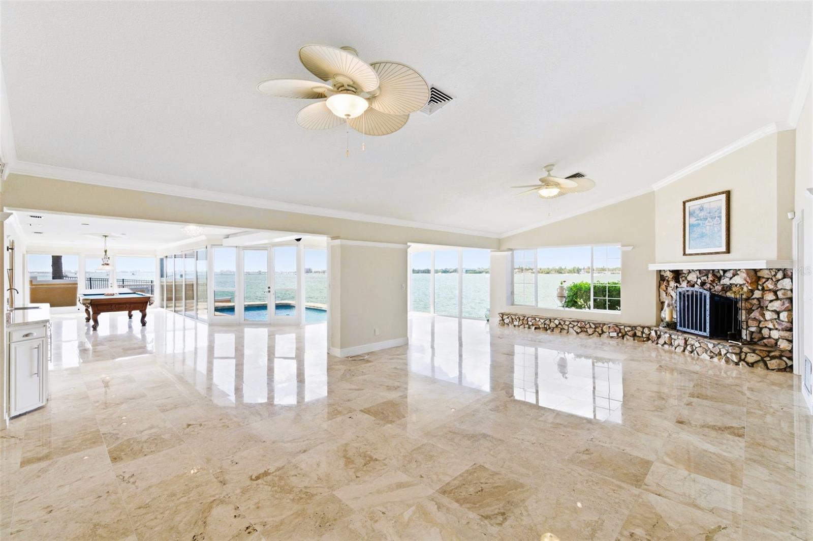 BROADWATER UNIT 2 - Residential
