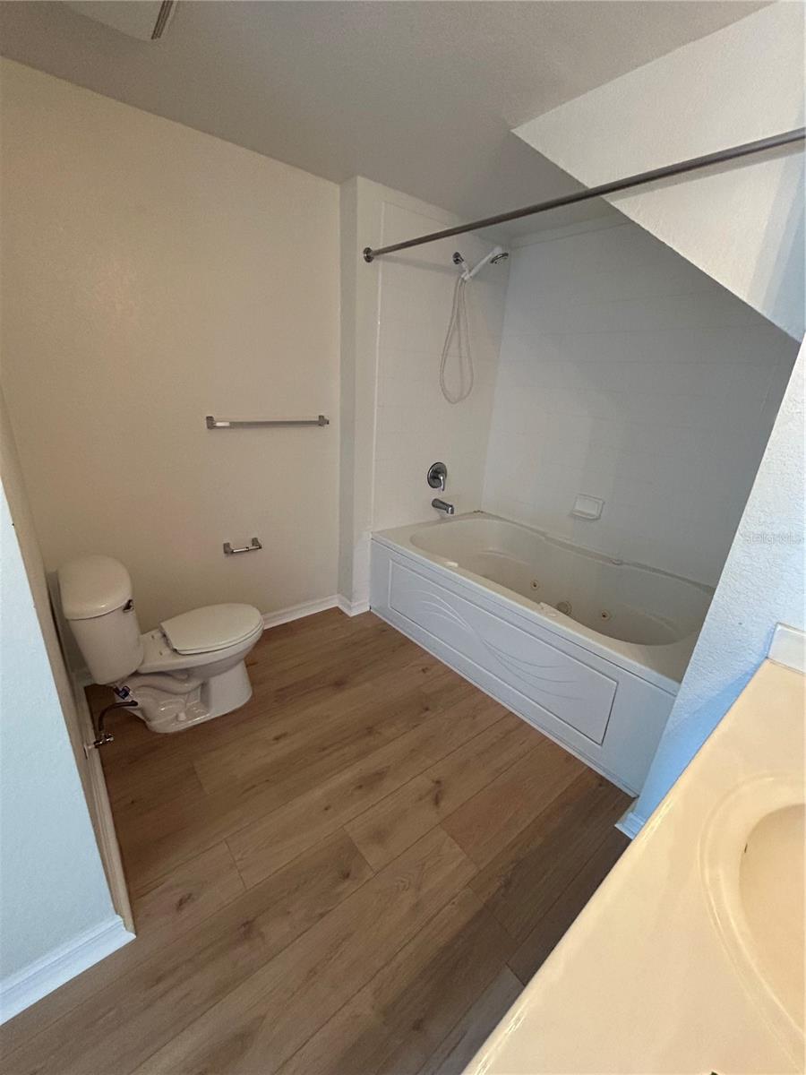 VENETIAN BAY VILLAGE CONDO PH 2 - Residential