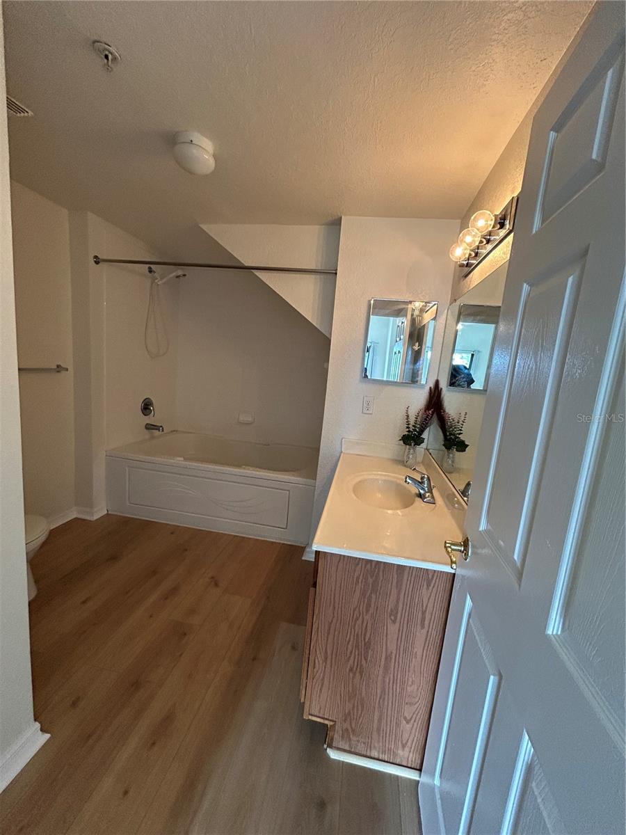 VENETIAN BAY VILLAGE CONDO PH 2 - Residential
