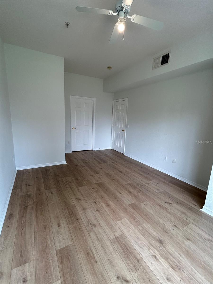 VENETIAN BAY VILLAGE CONDO PH 2 - Residential