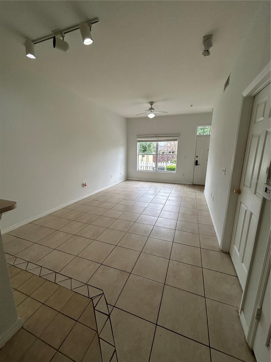 VENETIAN BAY VILLAGE CONDO PH 2 - Residential