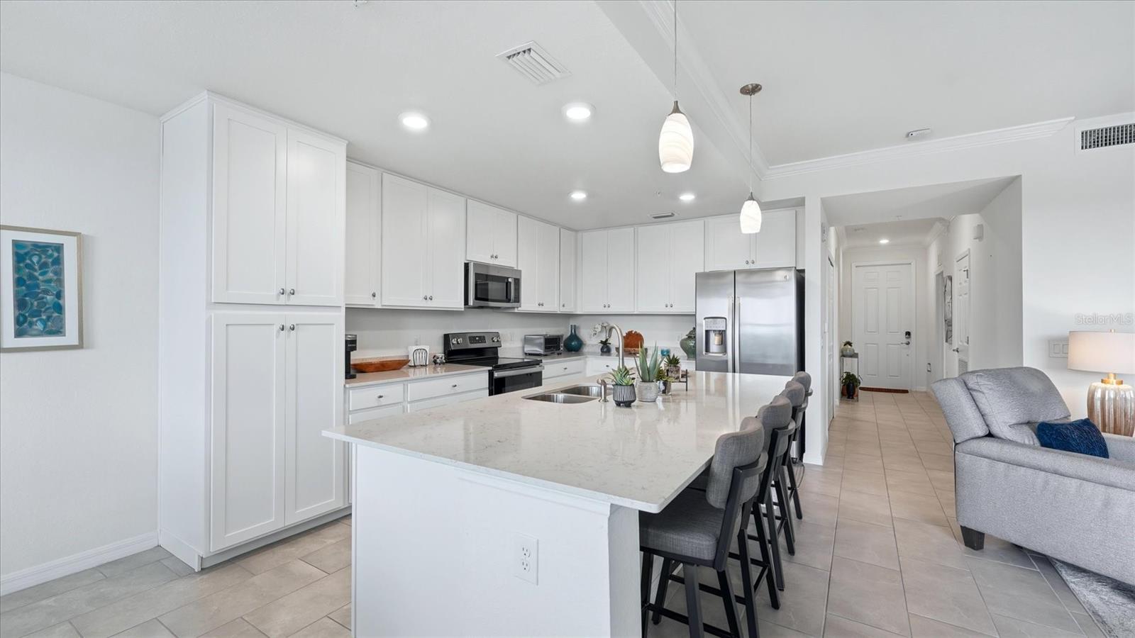 LAKEWOOD NATIONAL - Residential