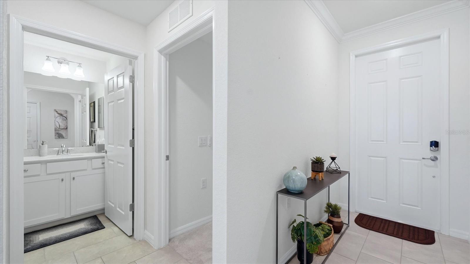 LAKEWOOD NATIONAL - Residential