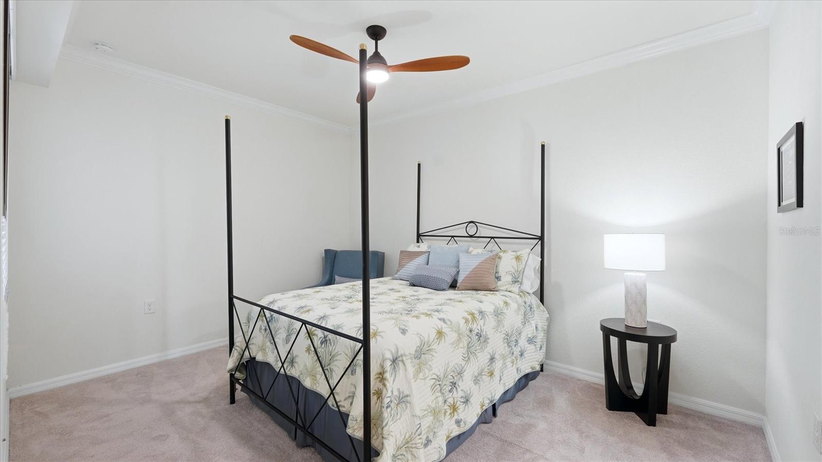 LAKEWOOD NATIONAL - Residential