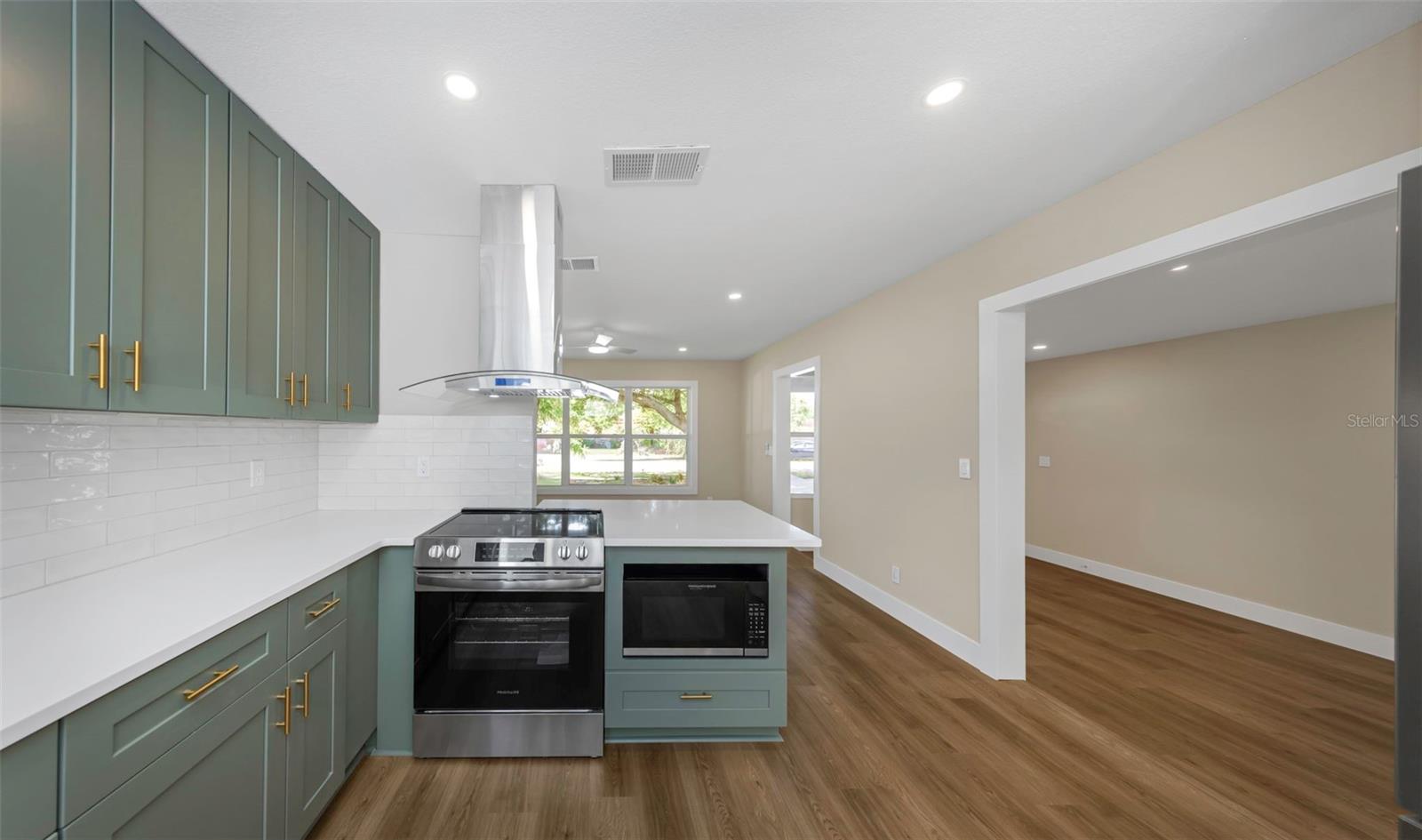 JUNGLE TERRACE SEC C - Residential