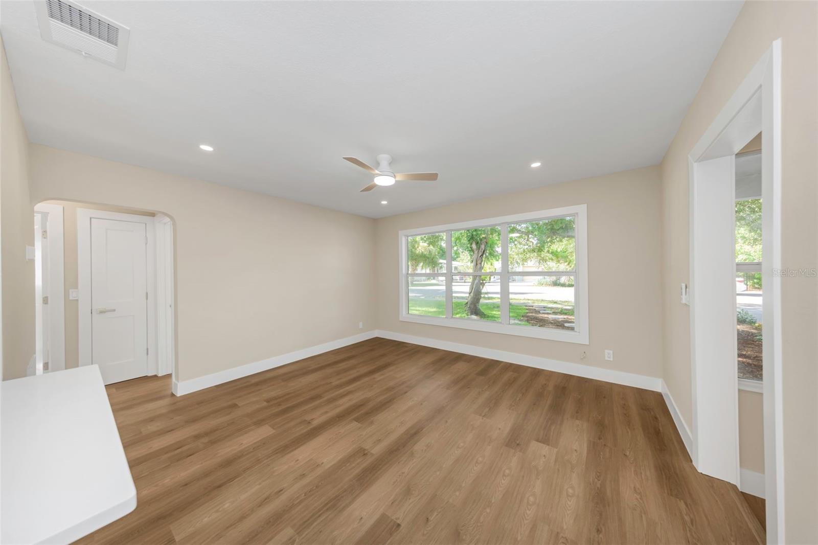 JUNGLE TERRACE SEC C - Residential