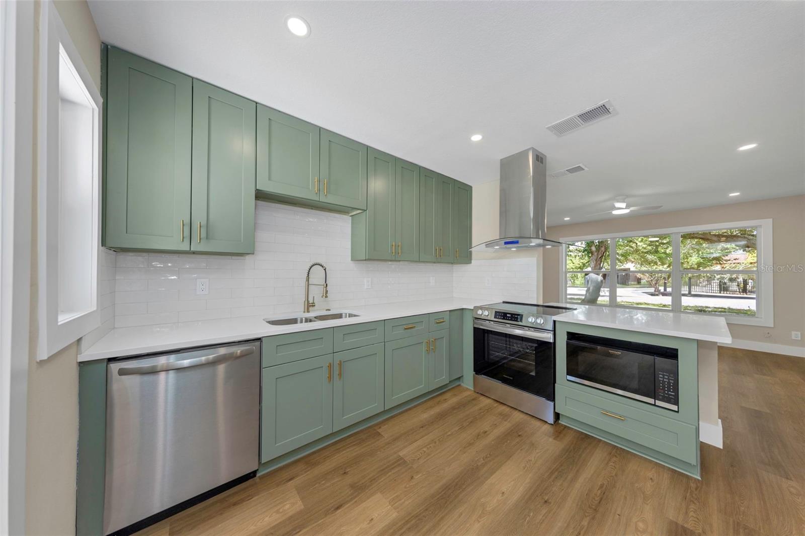 JUNGLE TERRACE SEC C - Residential