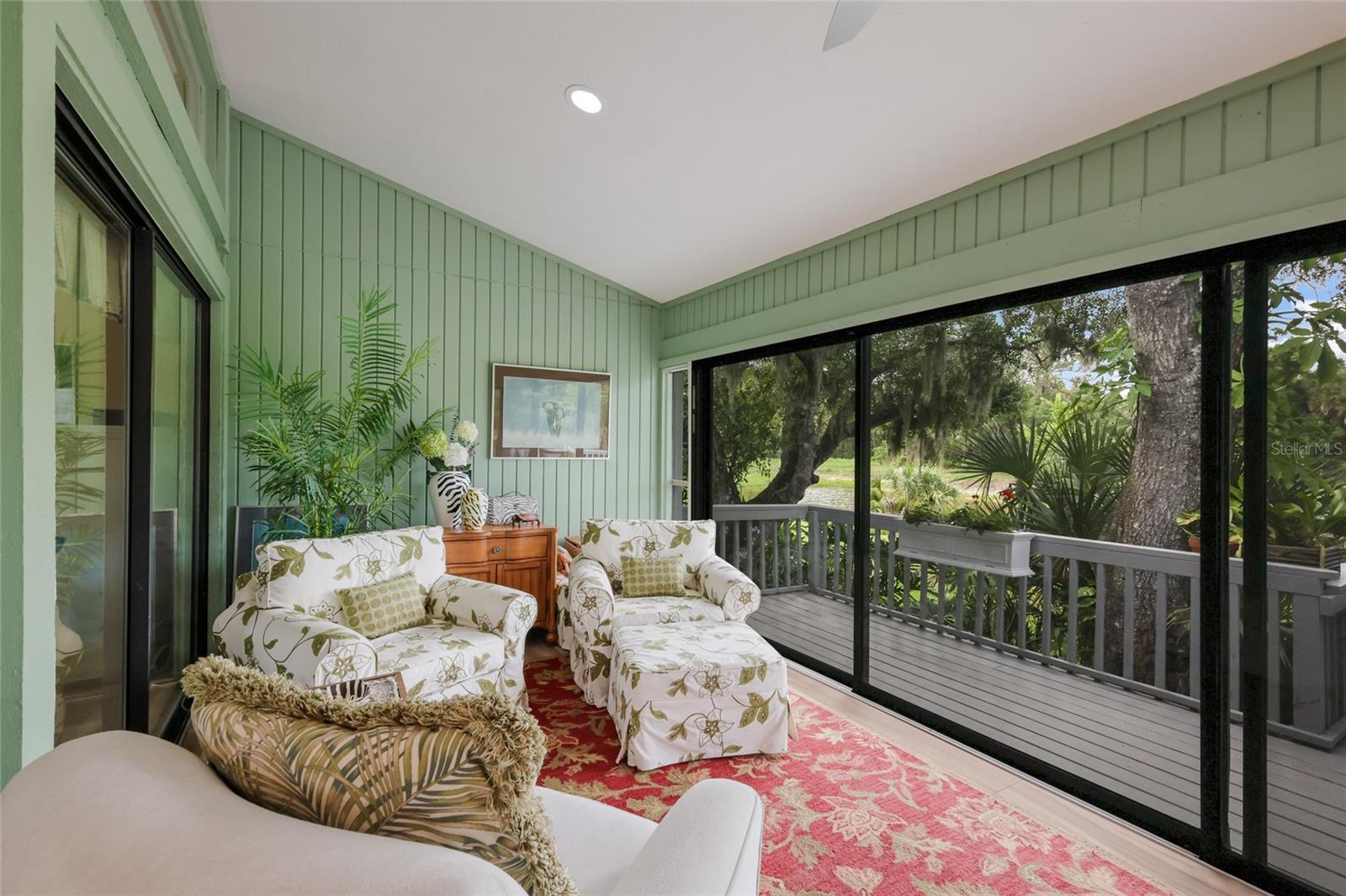 WOODLAND PARK - Residential