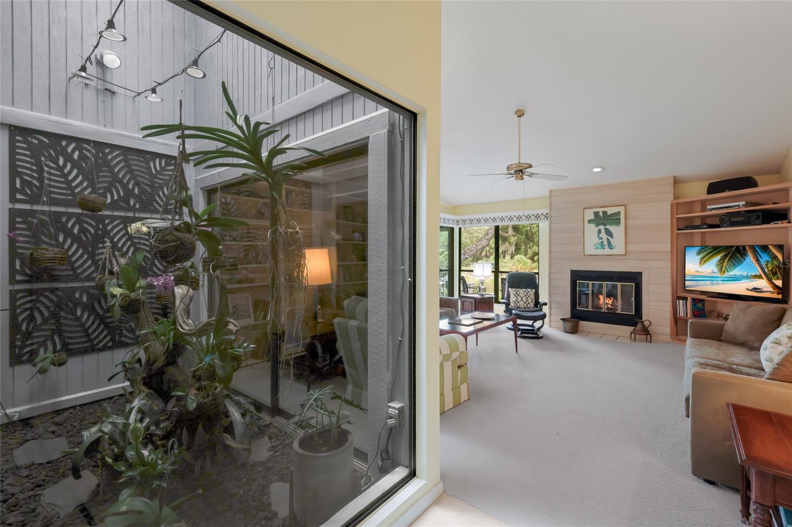 WOODLAND PARK - Residential