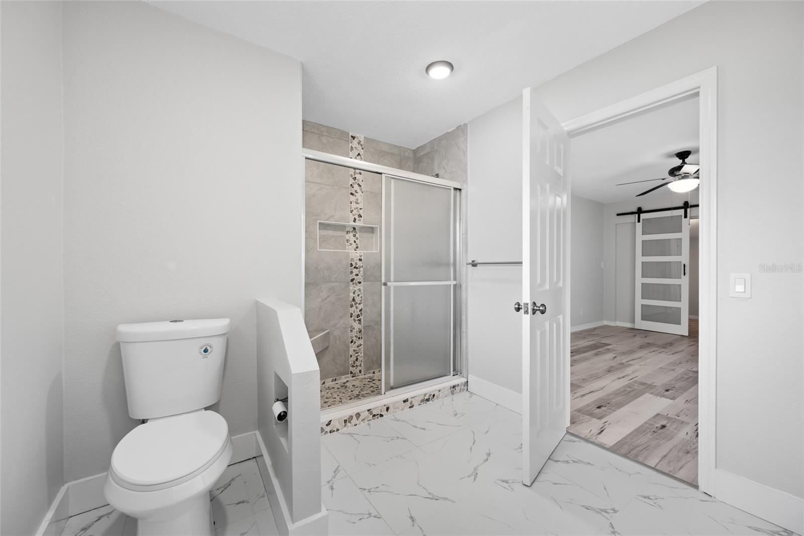 MAXIMO MOORINGS - Residential Lease