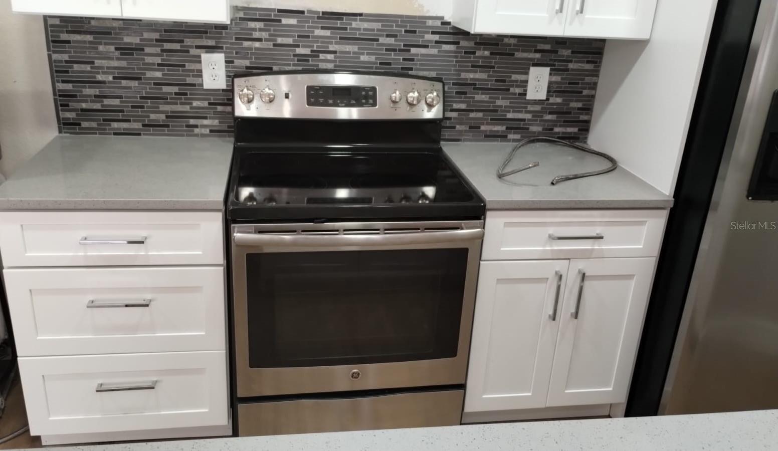 LANDING A CONDO - Residential