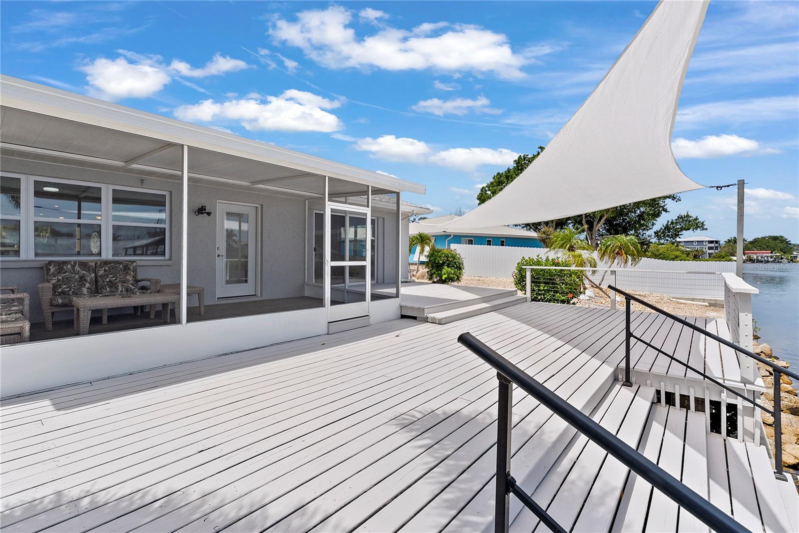 KIMS COVE - Residential
