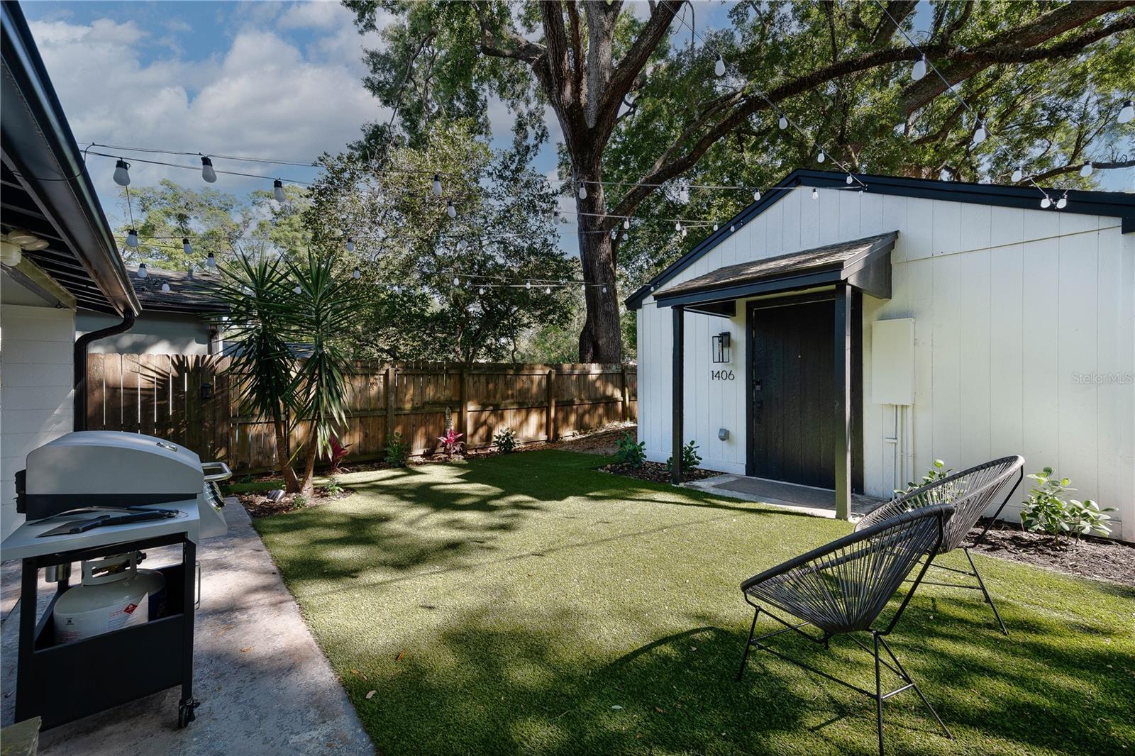 COLONIAL PARK SUB - Residential