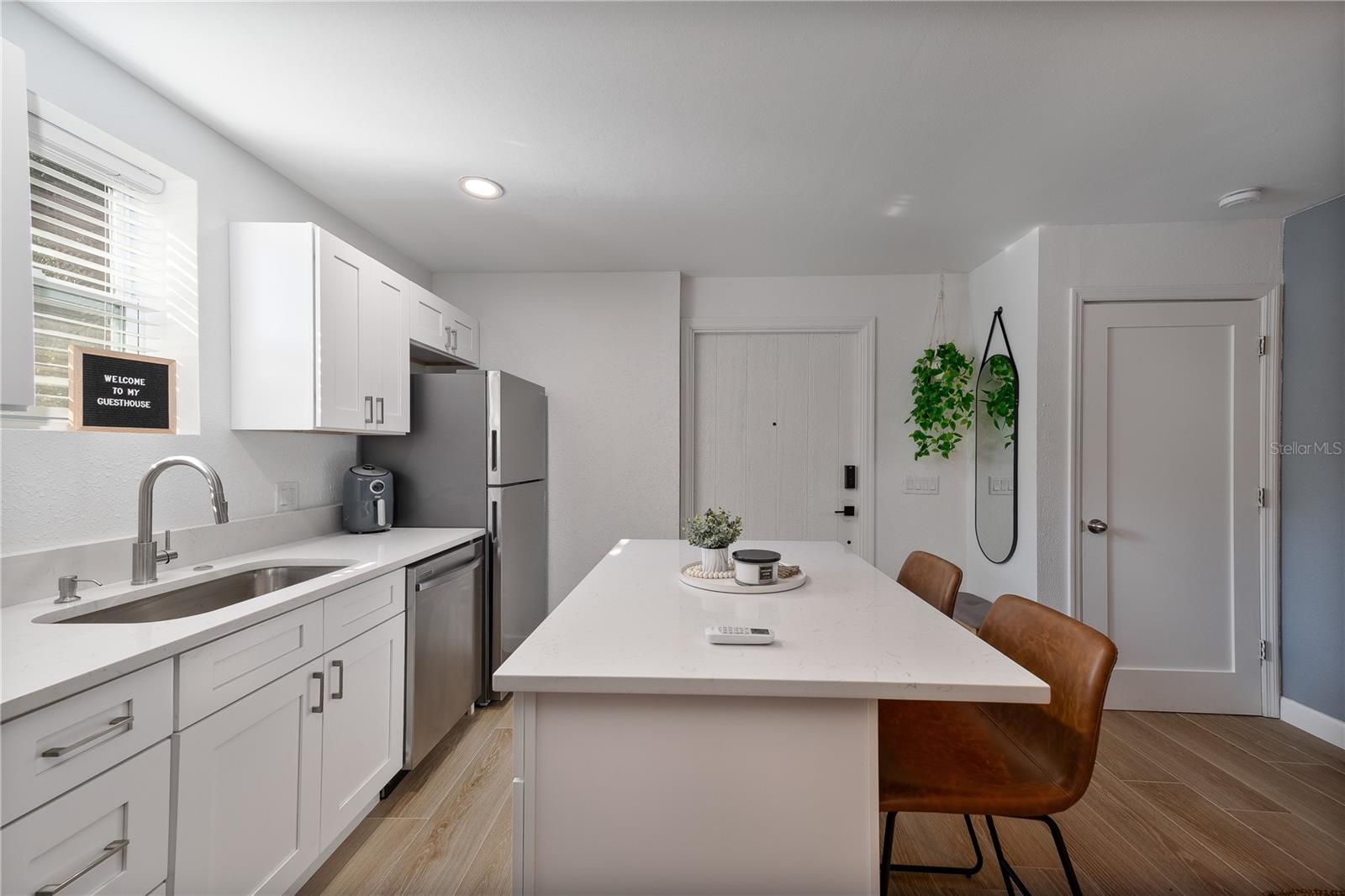 COLONIAL PARK SUB - Residential