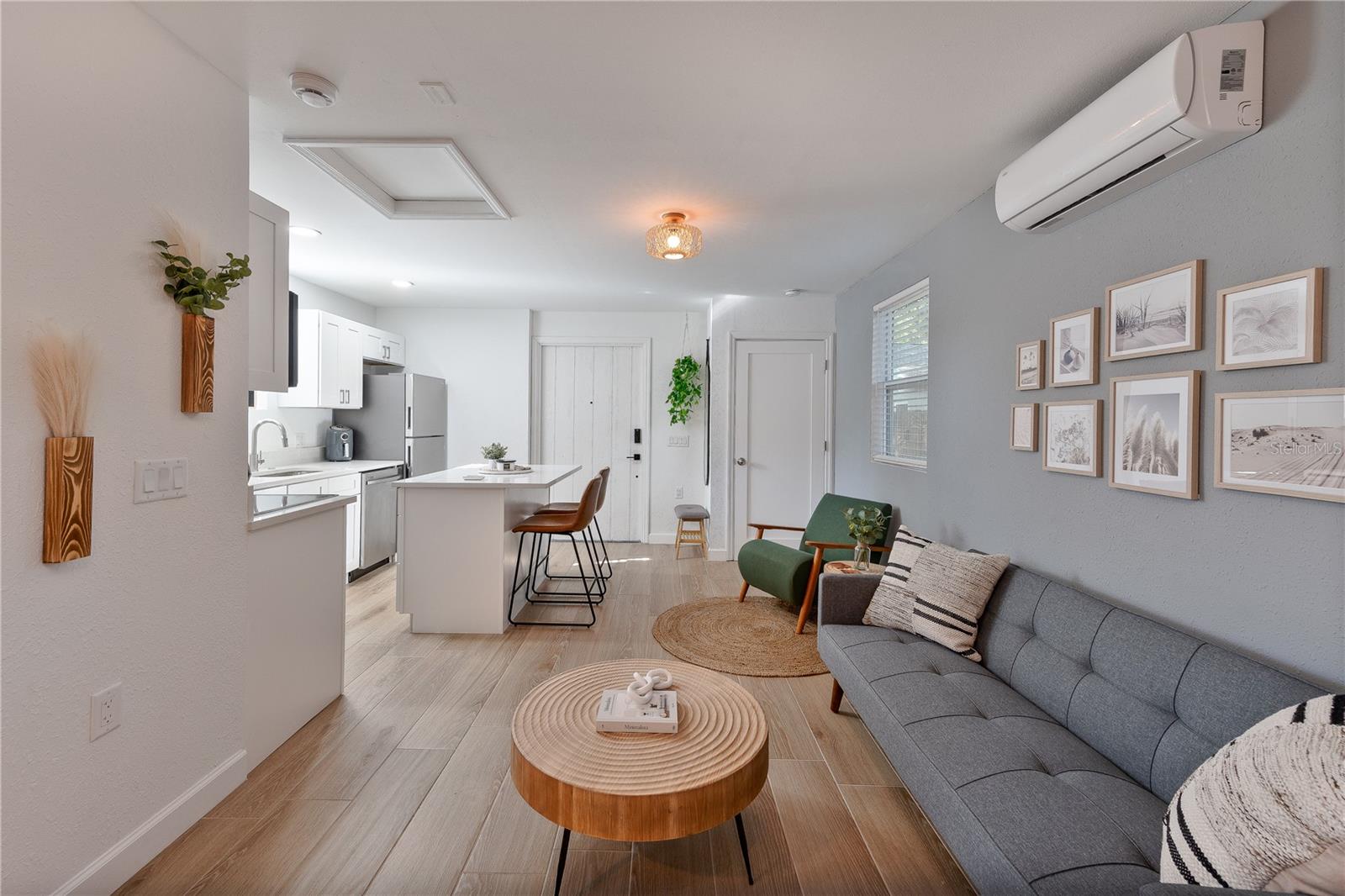 COLONIAL PARK SUB - Residential